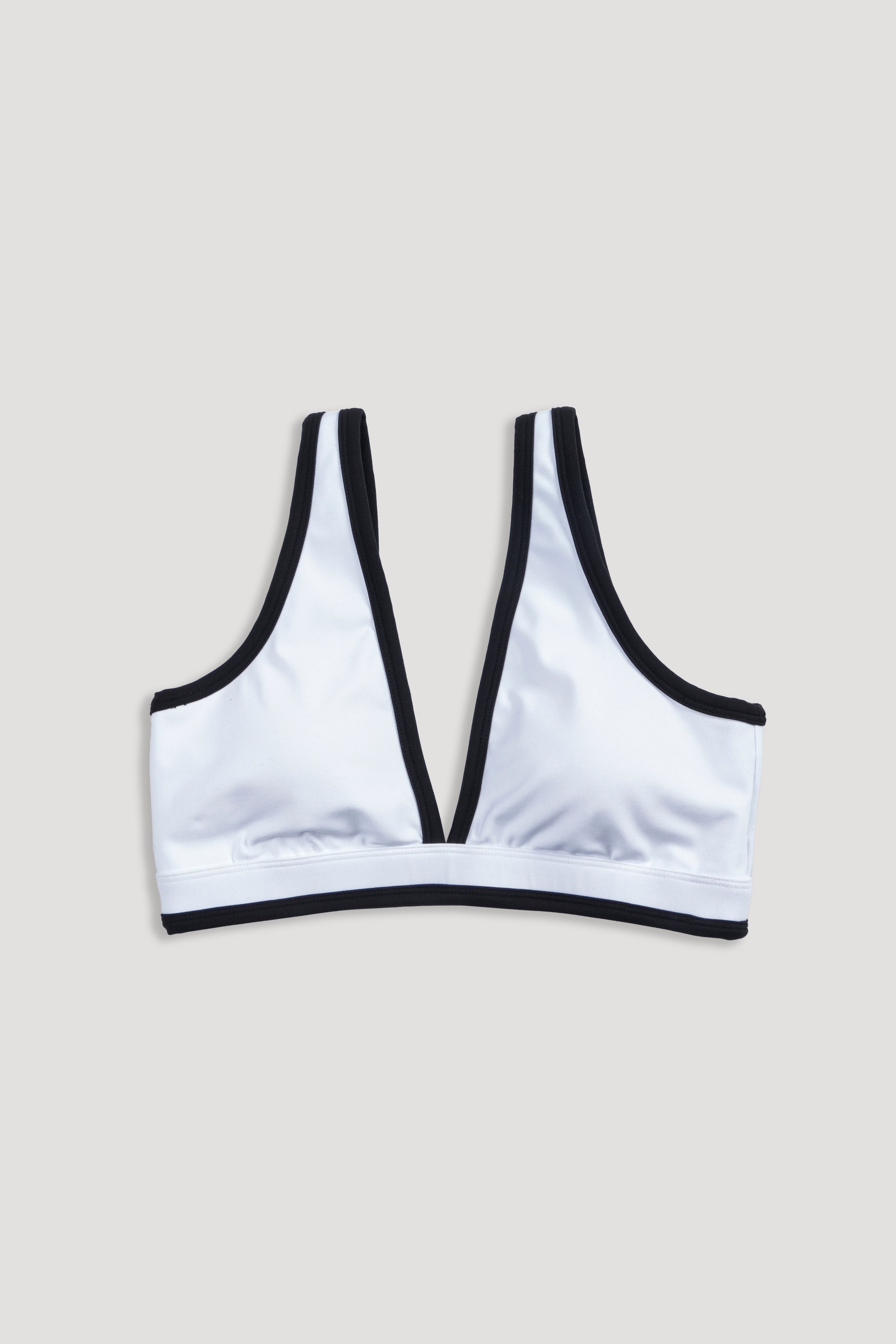 Wolf Contrast "V" Energy Bra in White/Black