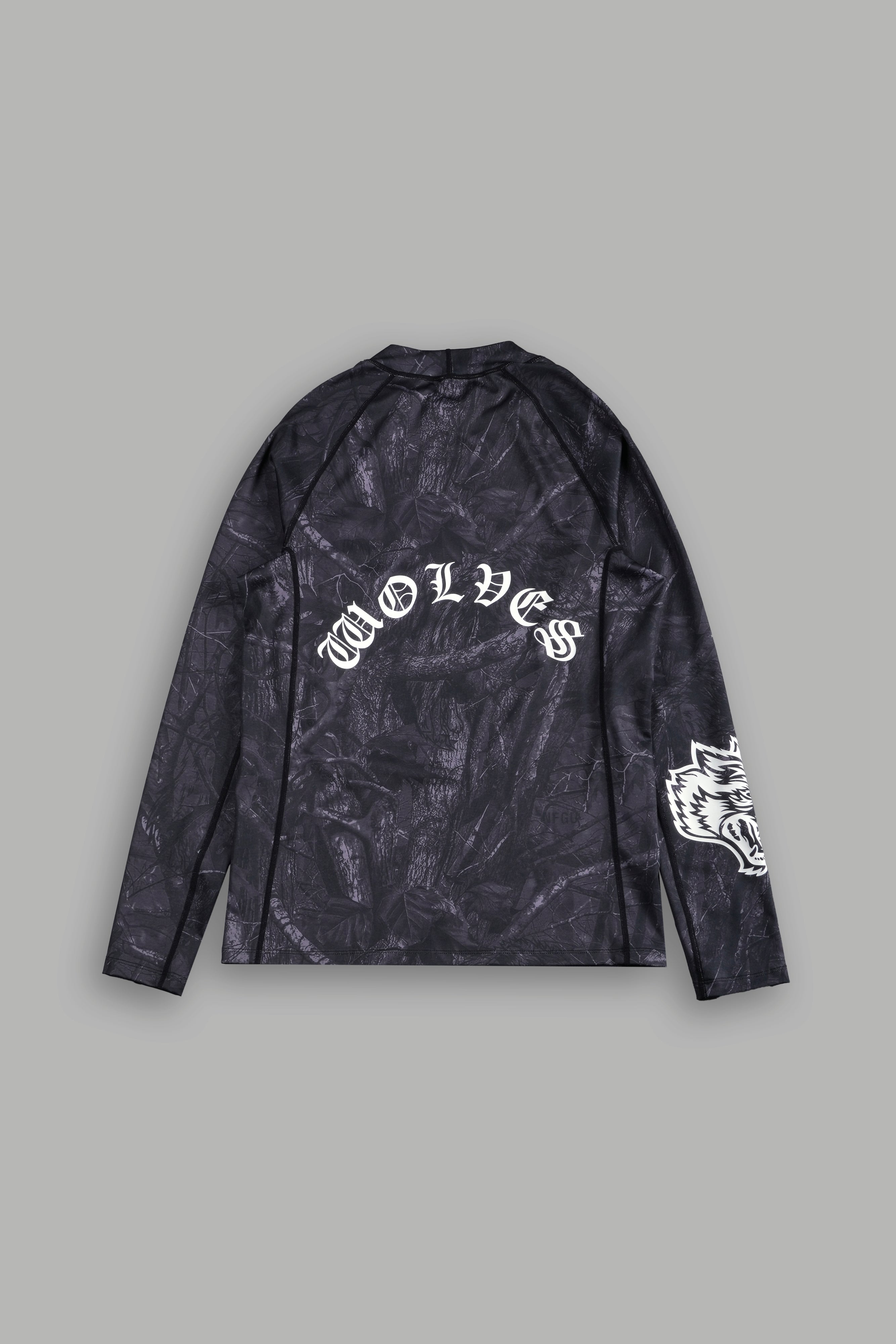 Core Rash Guard in Darc Driftwood Forest Camo