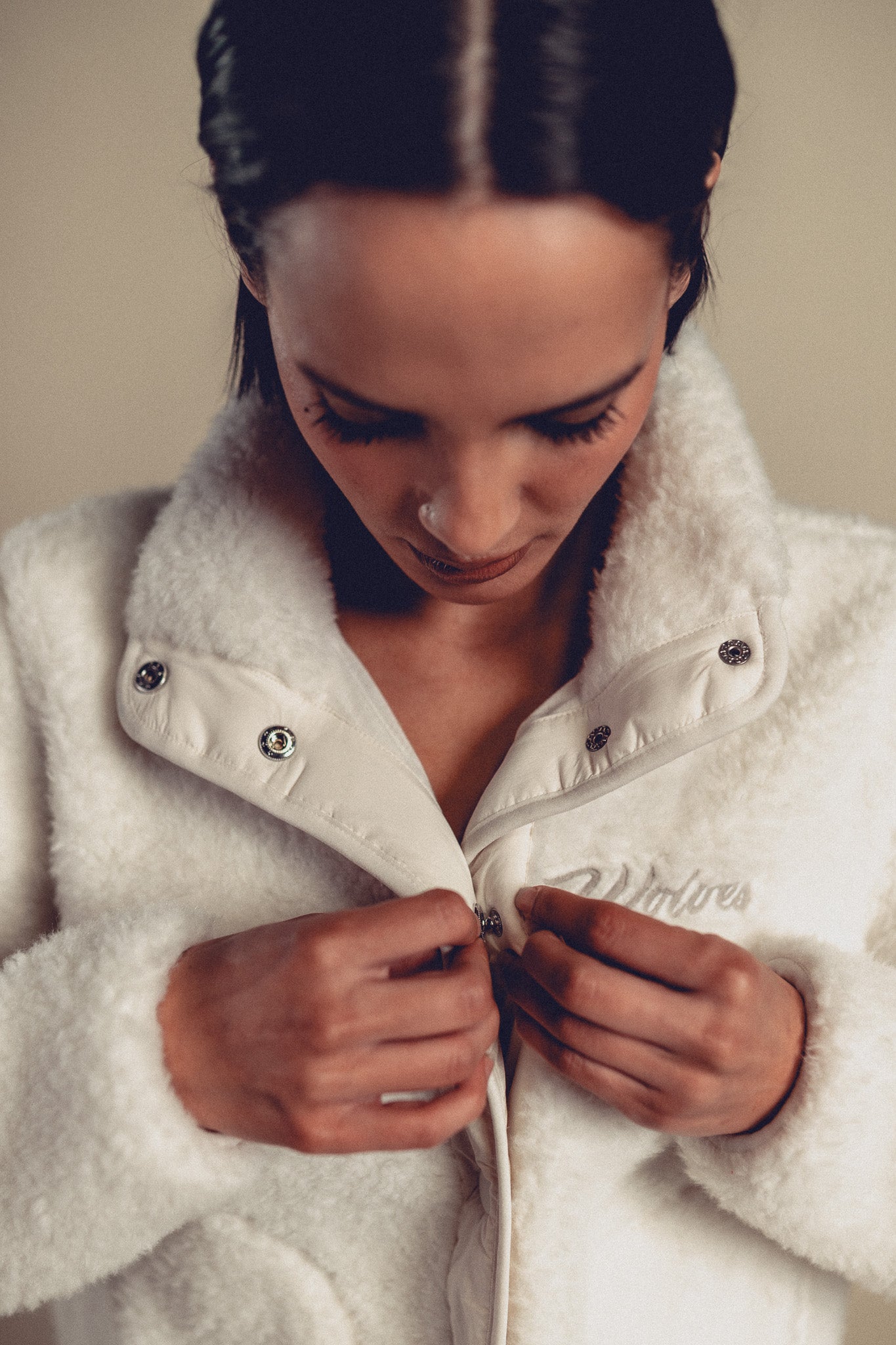 Cursive Wolves Jessie Sherpa Jacket