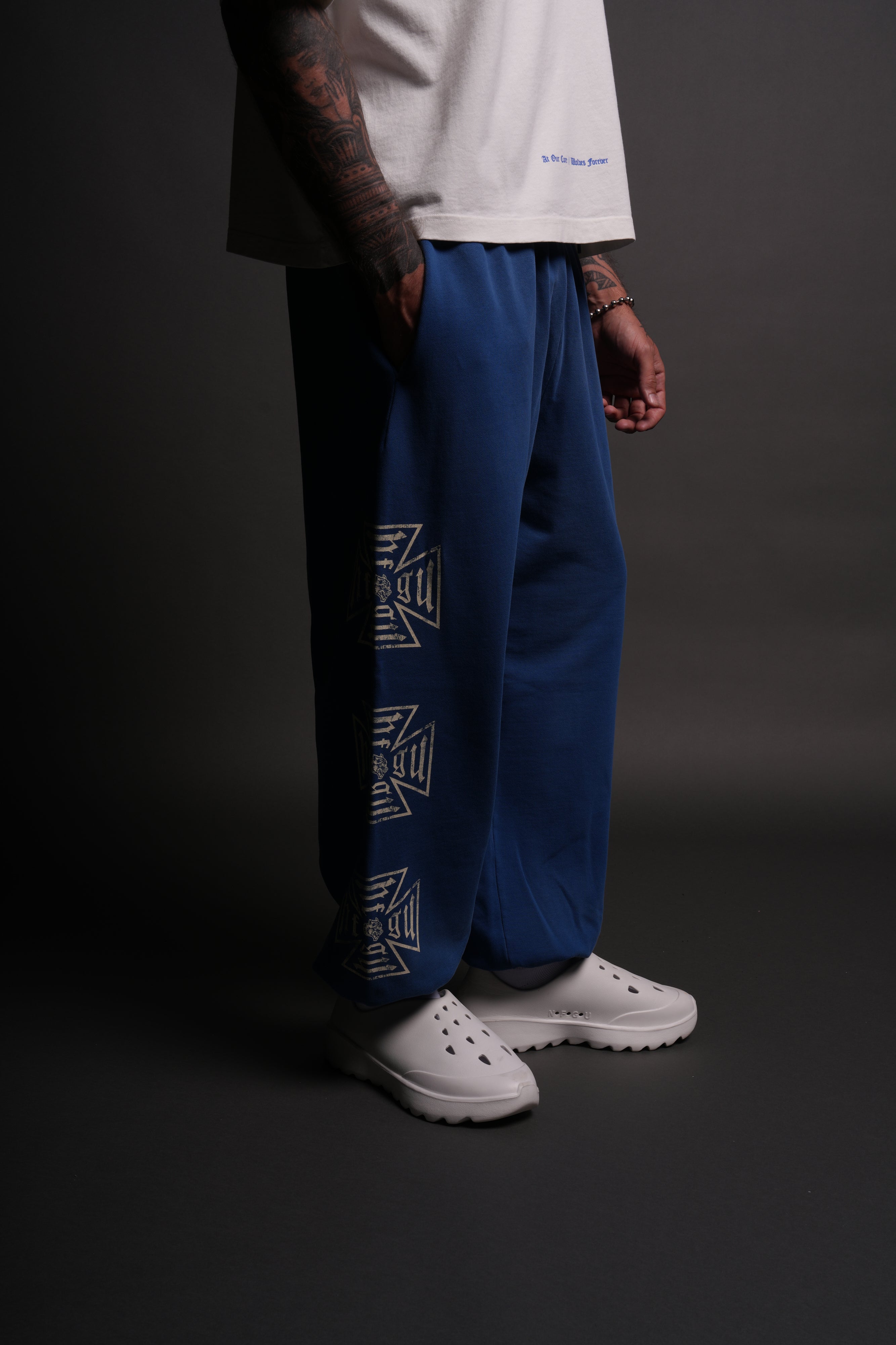 Core Lounger Sweat Pants in Darc Cobalt Drift Wash