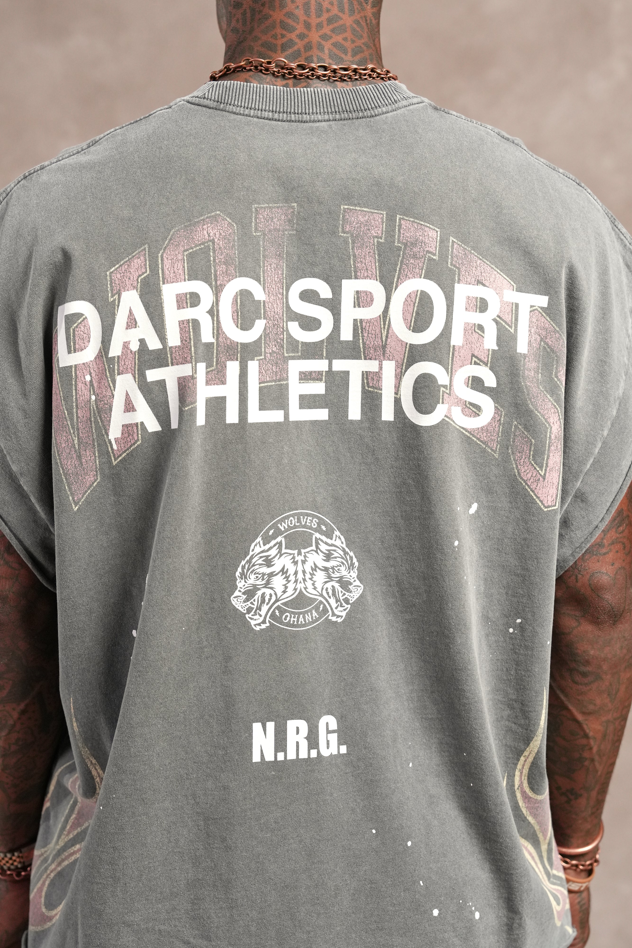 Hot Rod Grunge Cut-Off Mid Length Raw Hem Tee in Slate Gray