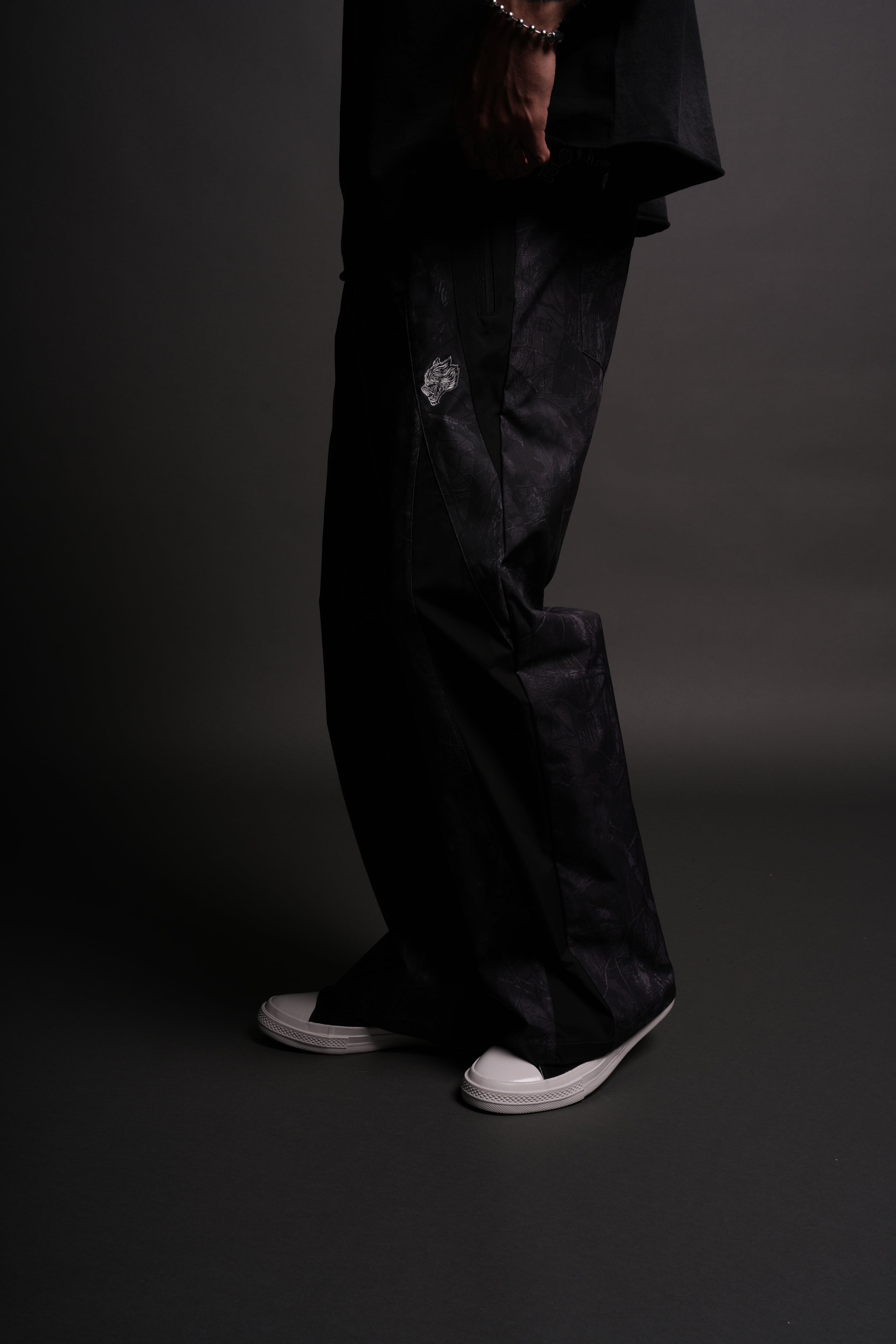 Dual Ohana Brolic Track Pants in Darc Driftwood Forest Camo