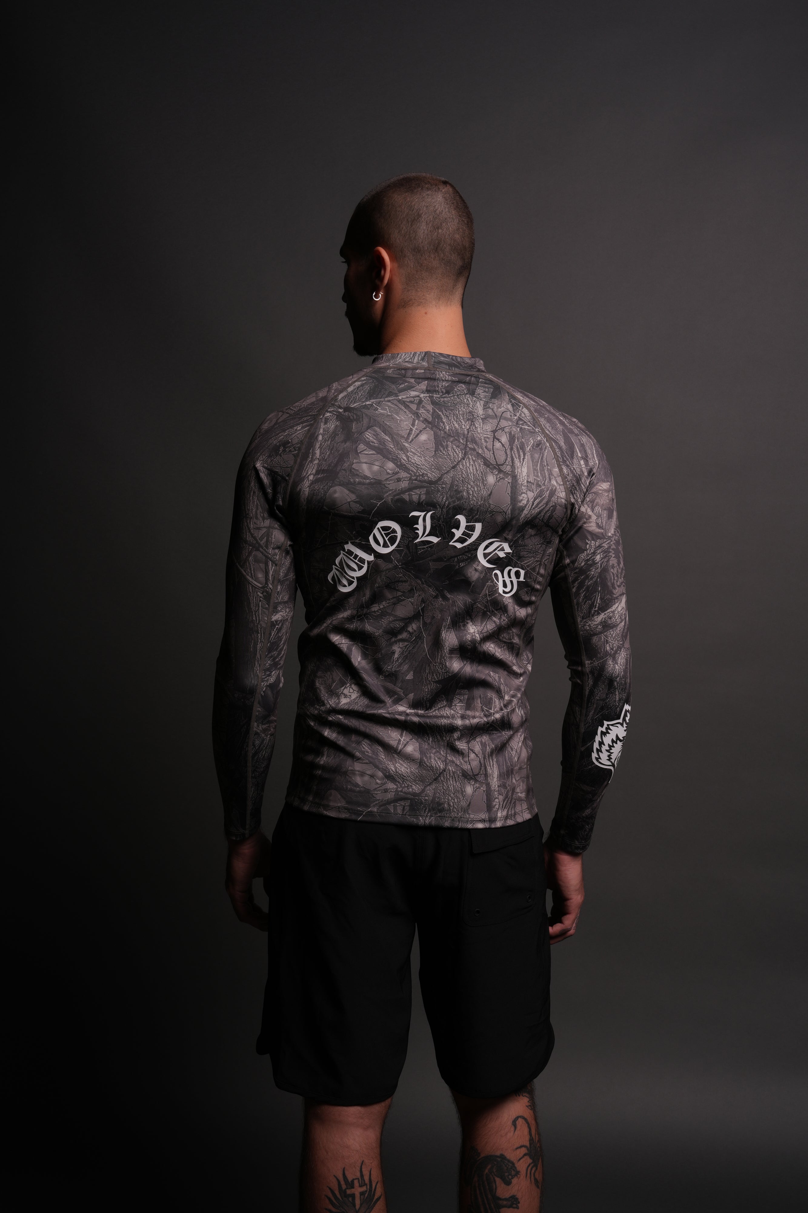 Core Rash Guard in Dusk Moss Driftwood Forest Camo