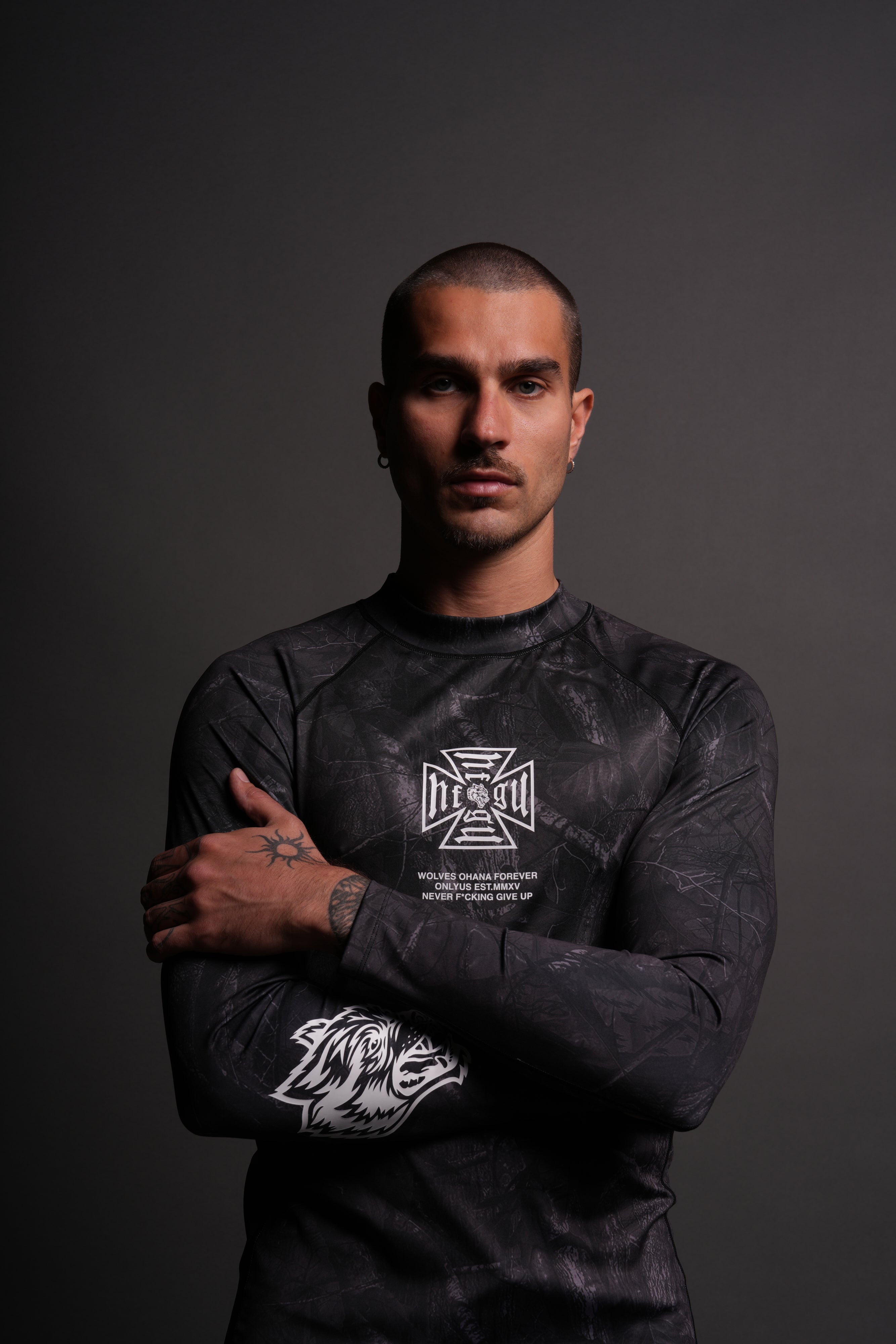 Core Rash Guard in Darc Driftwood Forest Camo