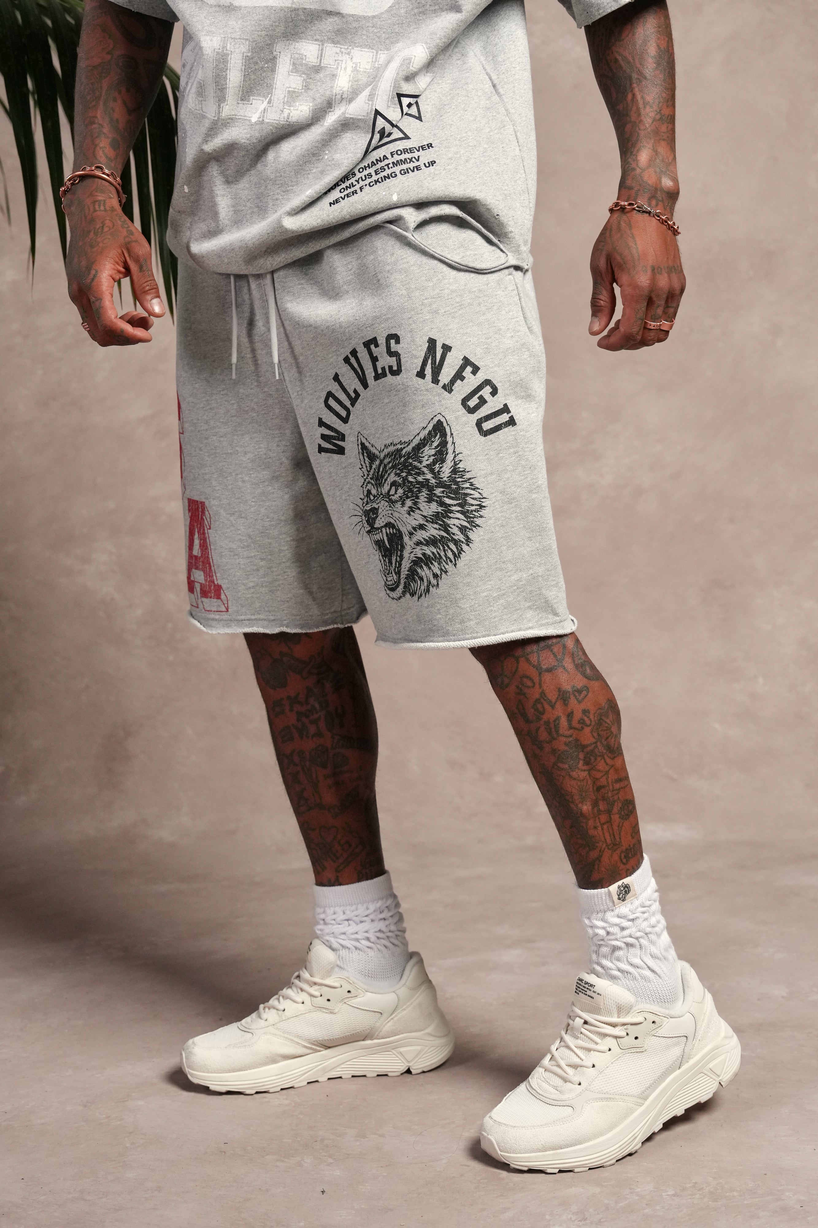 Wolves Athletics Grunge Brock Sweat Short in Light Athletic Gray