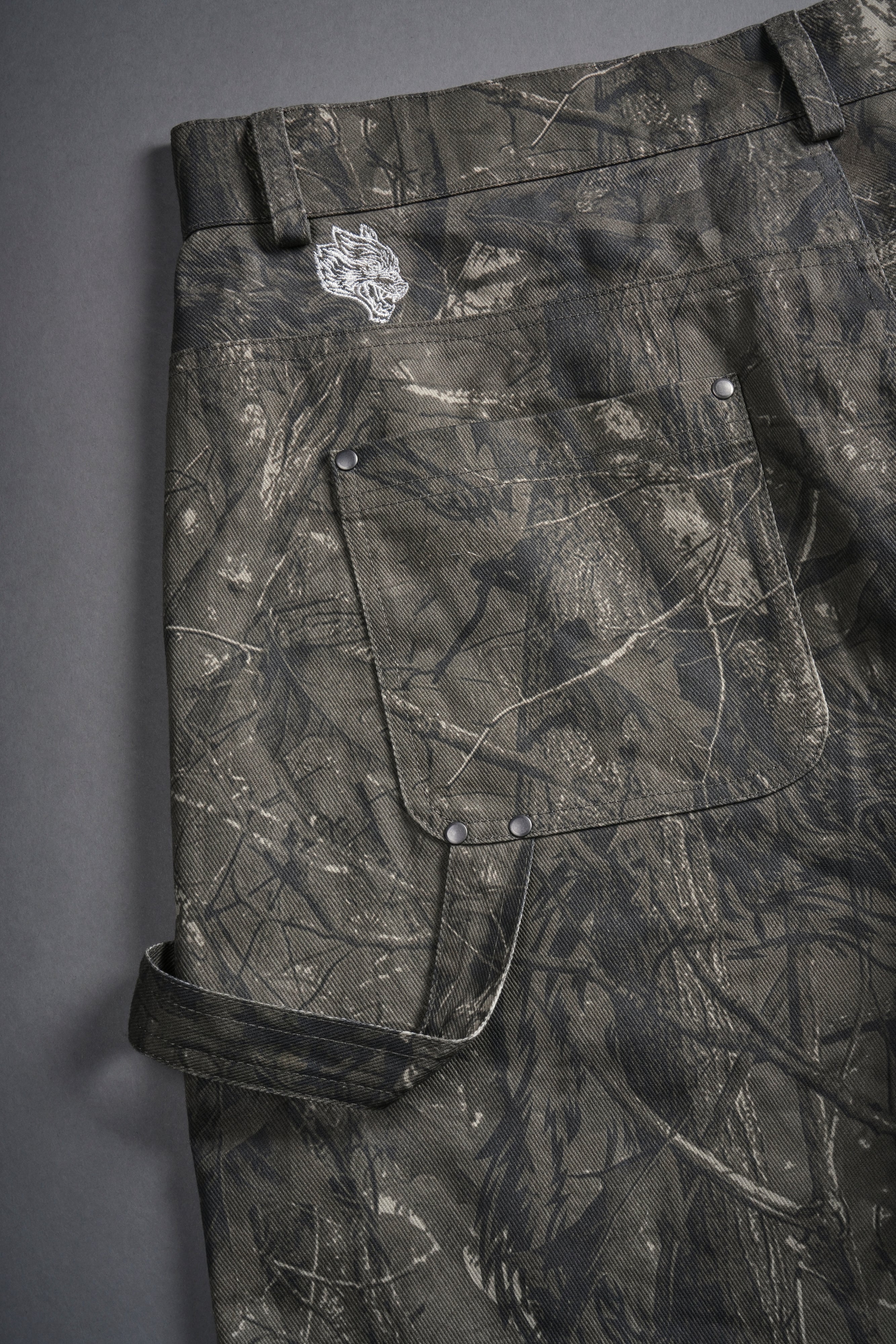 Wolf Chopper Oversized Clark Utility Shorts in Dusk Moss Driftwood Forest Camo