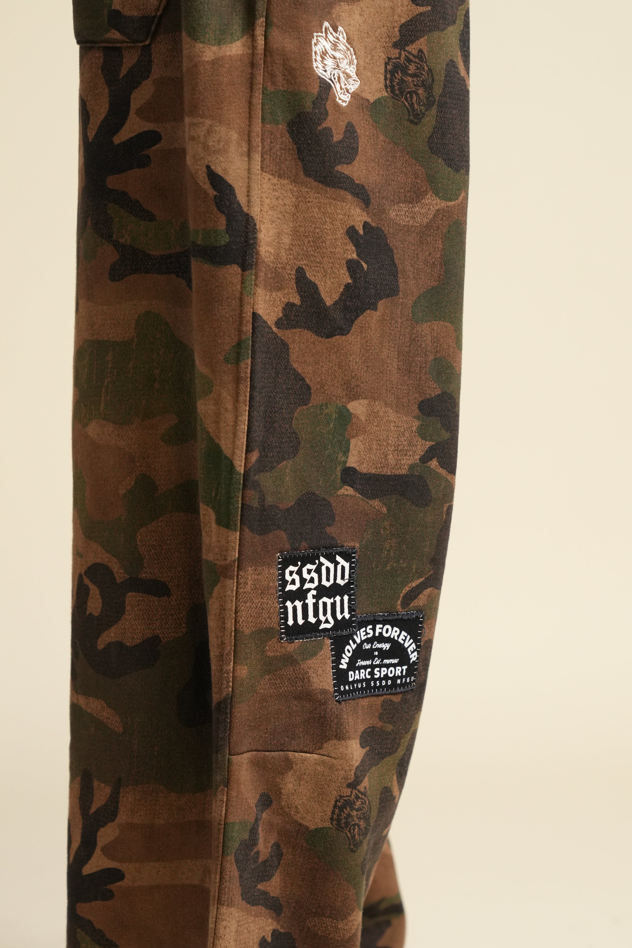 Chopper Patch Moaty Sweat Pants in Ohana Woodland Camo