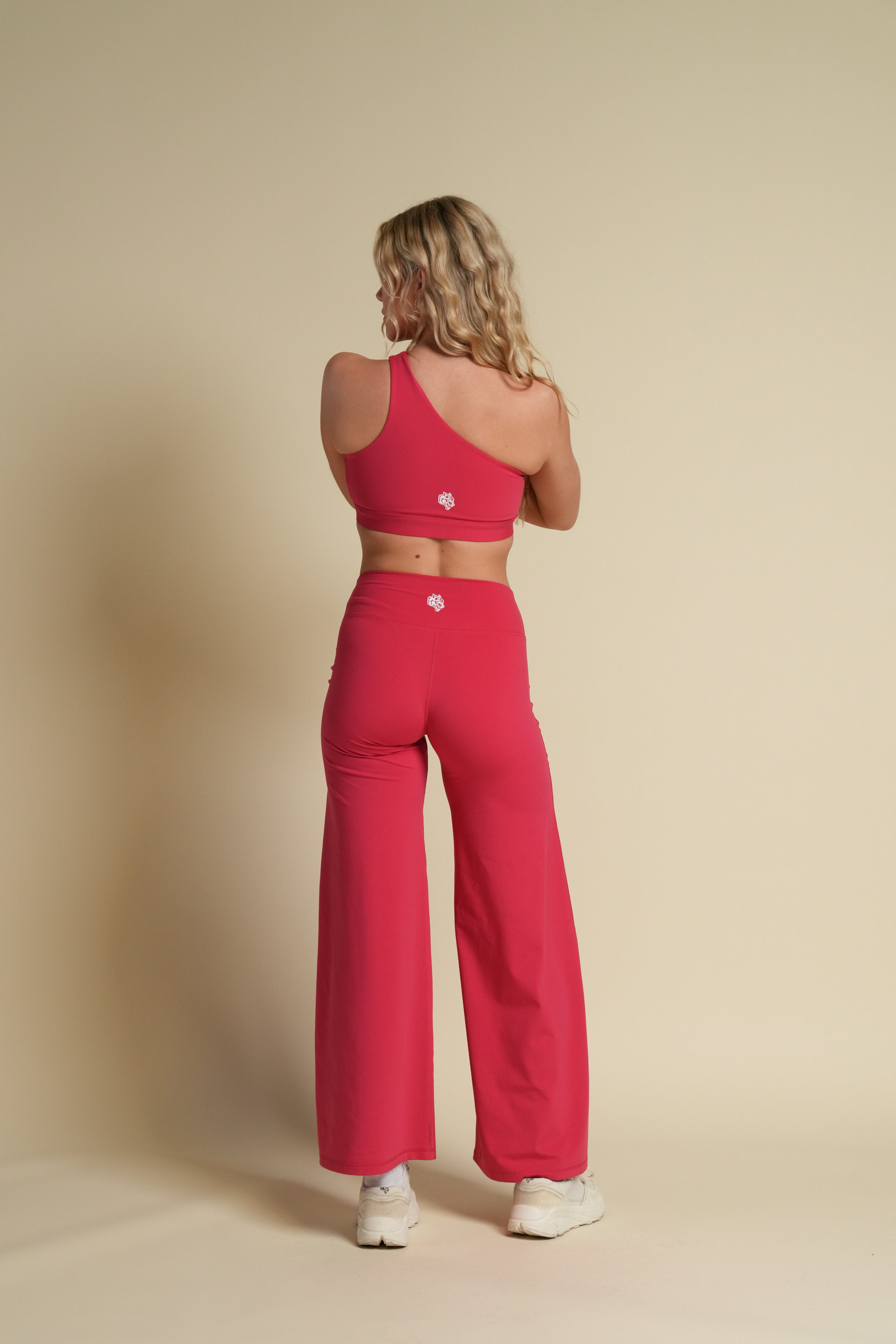 Wolf Wide Leg Energy Pant in Cherry