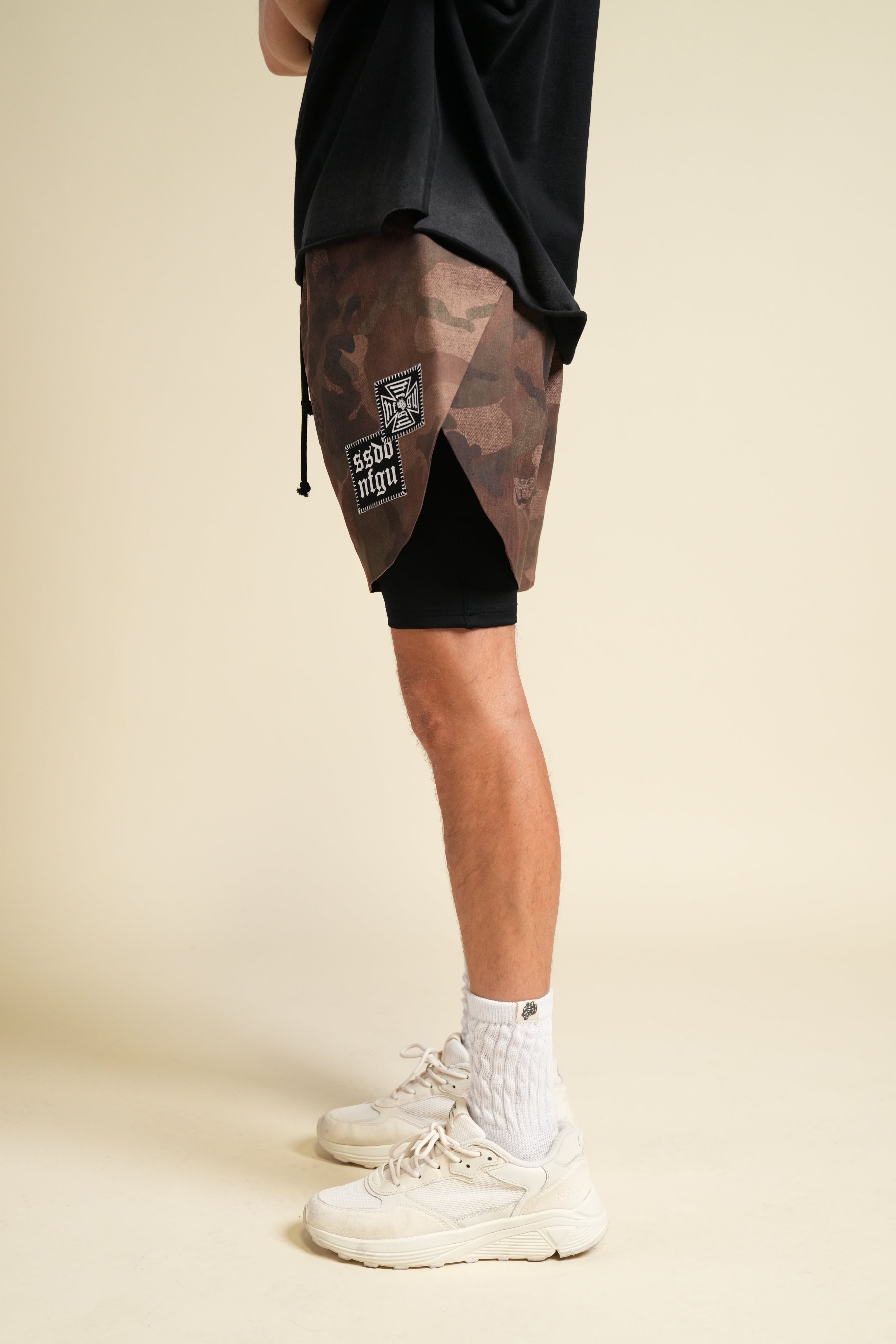 Core Patch Phantom Compression Shorts in Ohana Woodland Camo