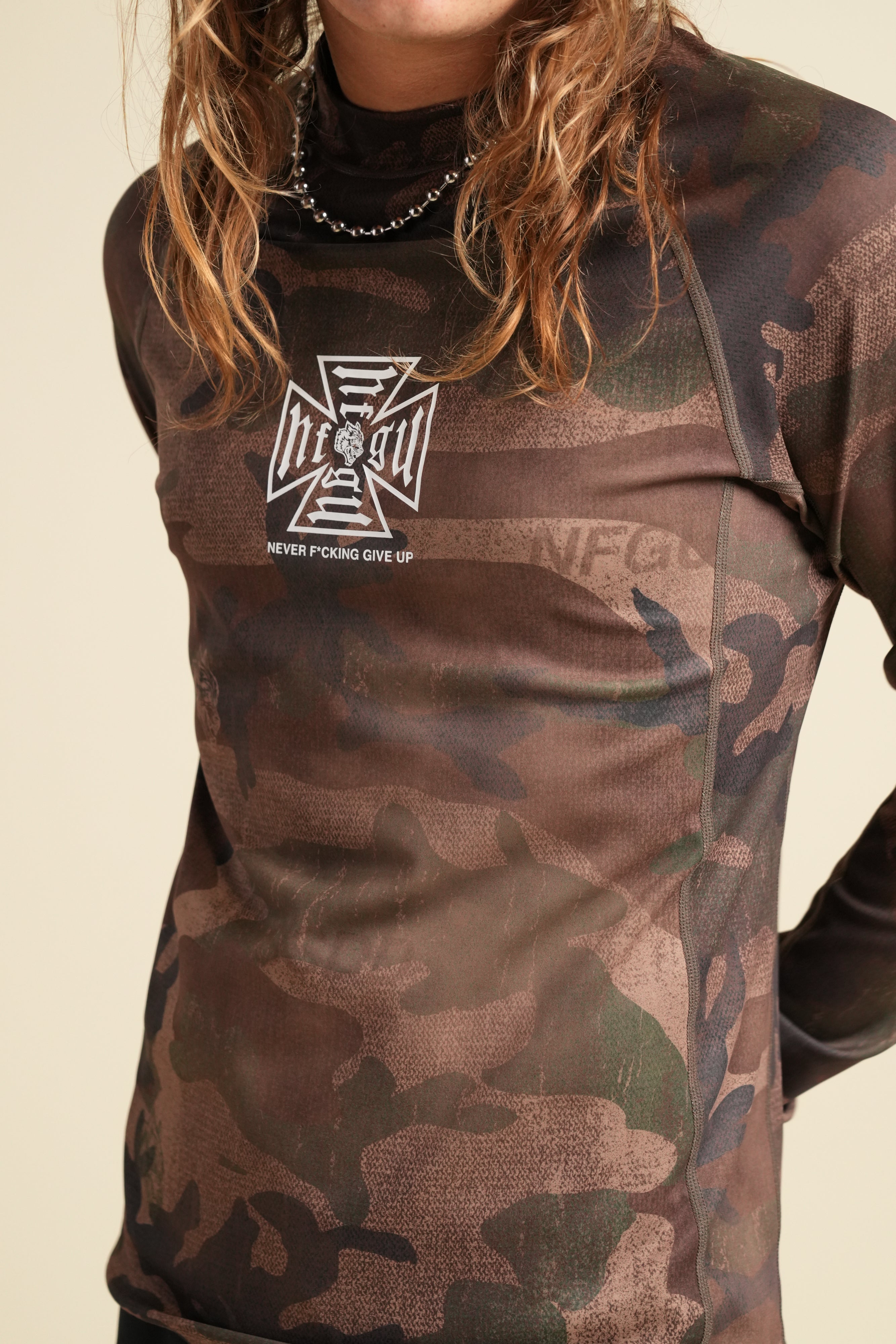 Core Chopper Rash Guard in Ohana Woodland Camo