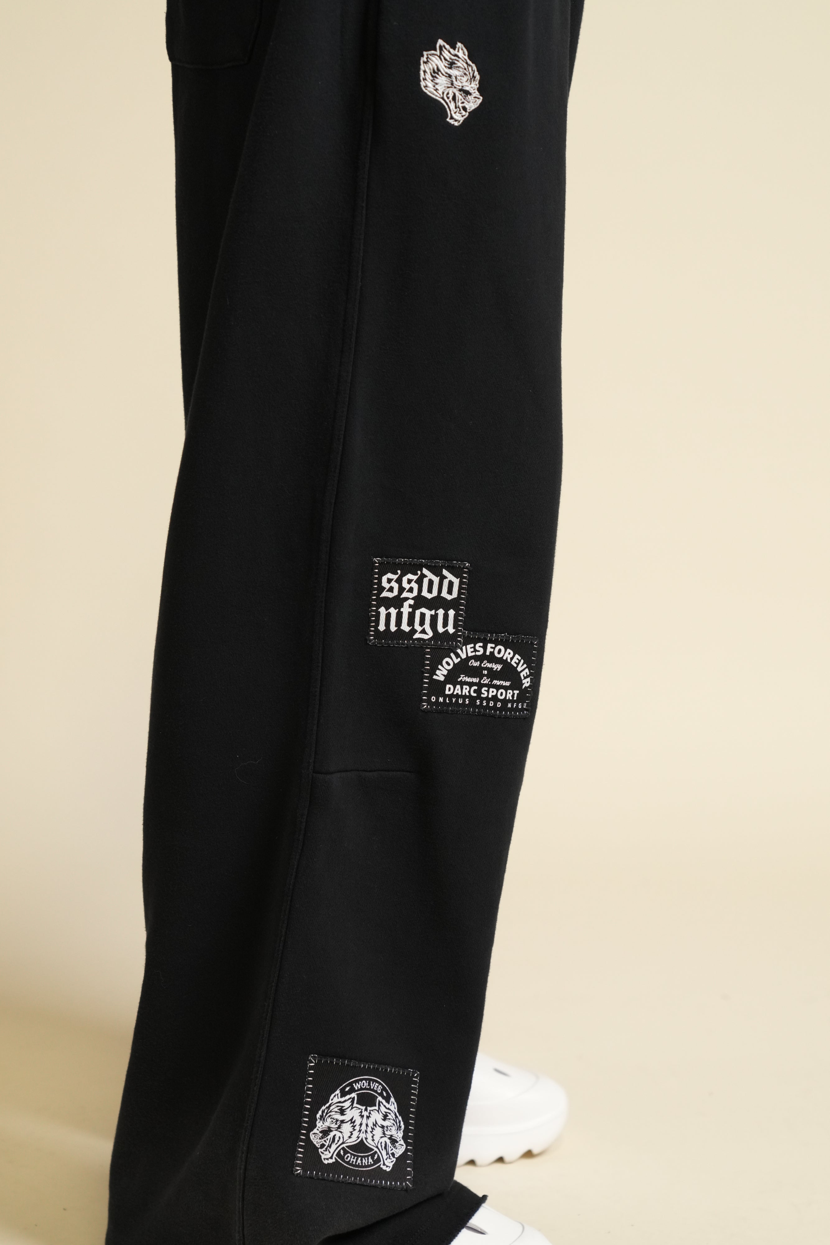 Chopper Patch Moaty Sweat Pants in Black Drift Wash