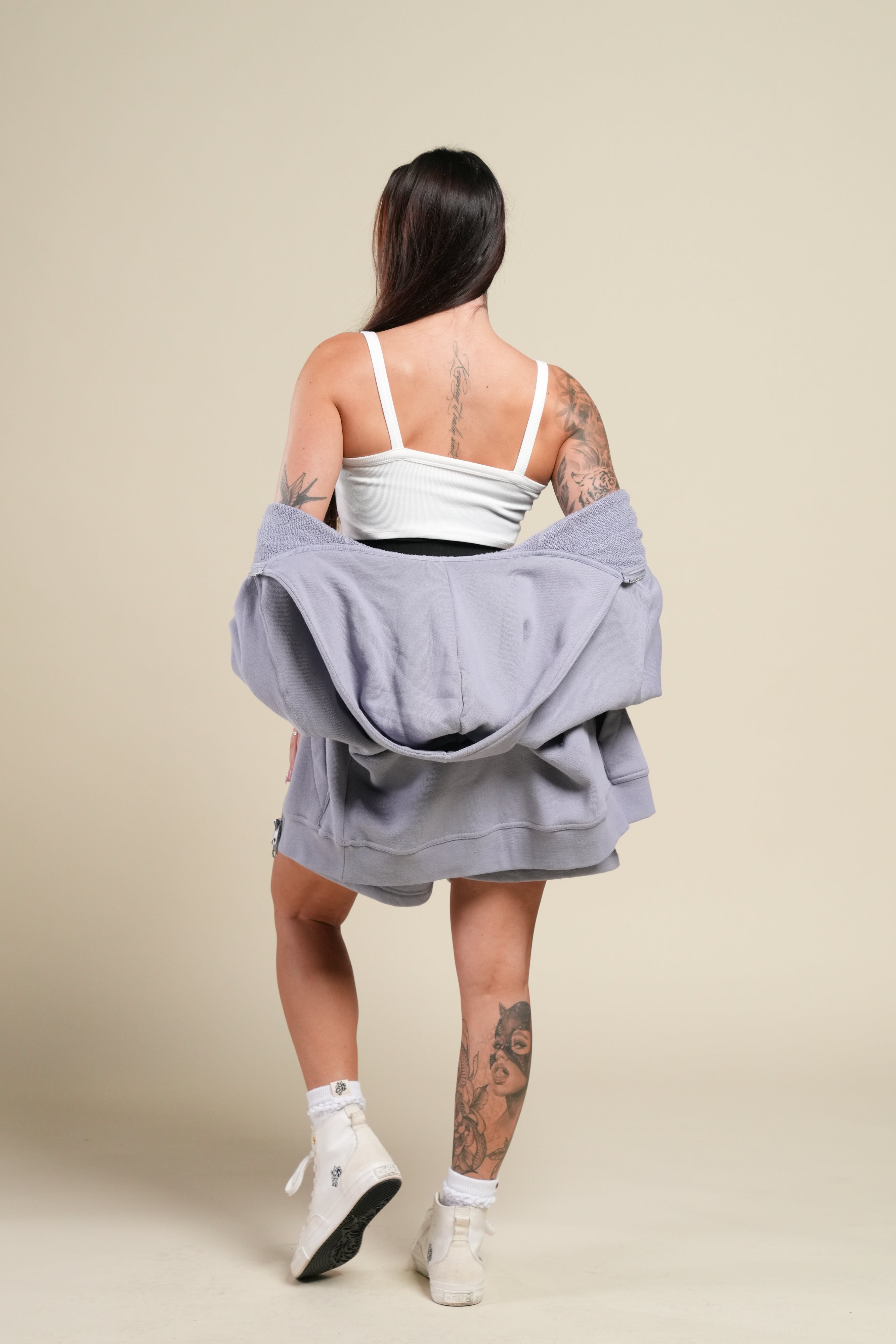 She Premium Oversized Sweat Shorts in Sport Gray
