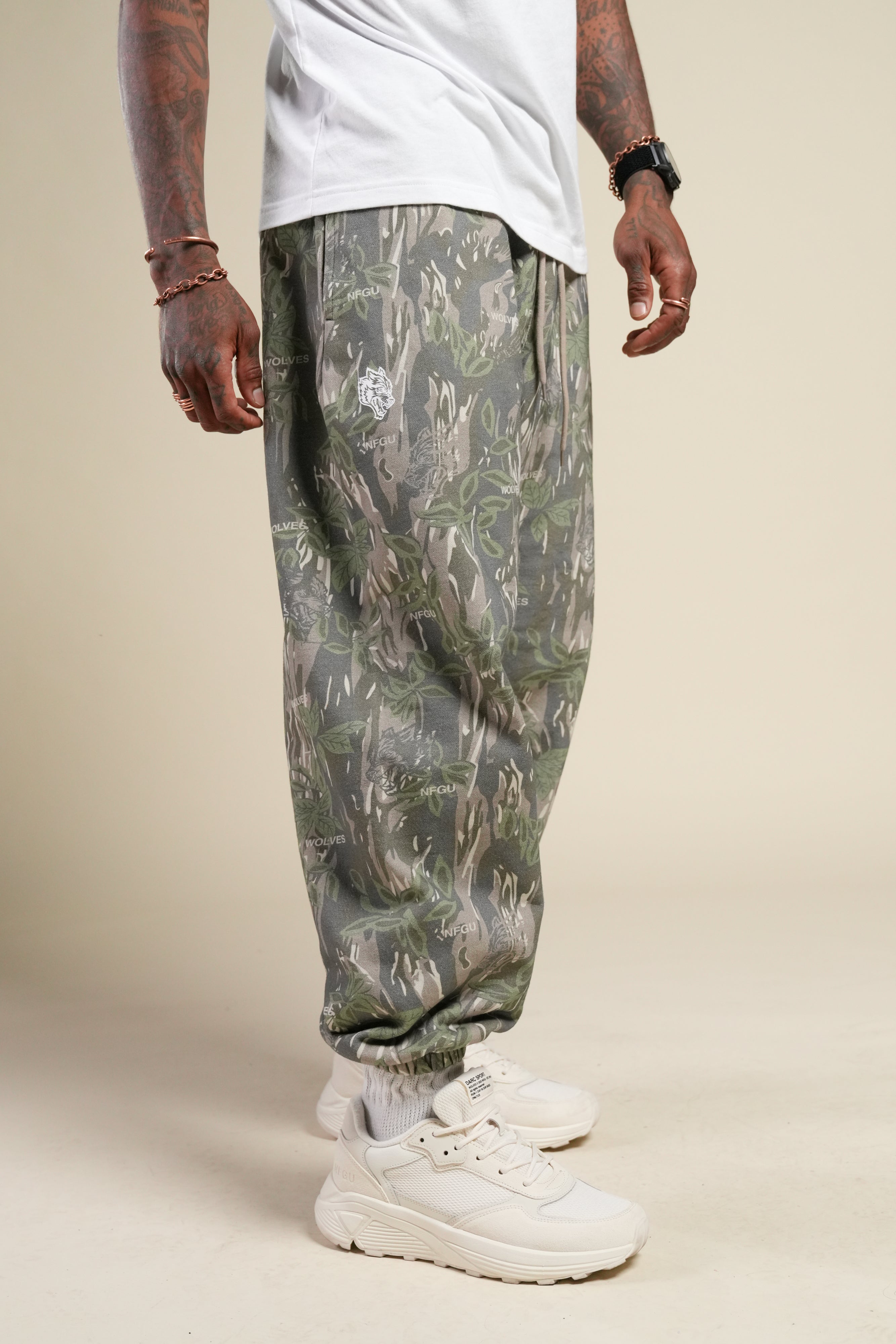 Dual Lounger Sweat Pants in Norse Camo