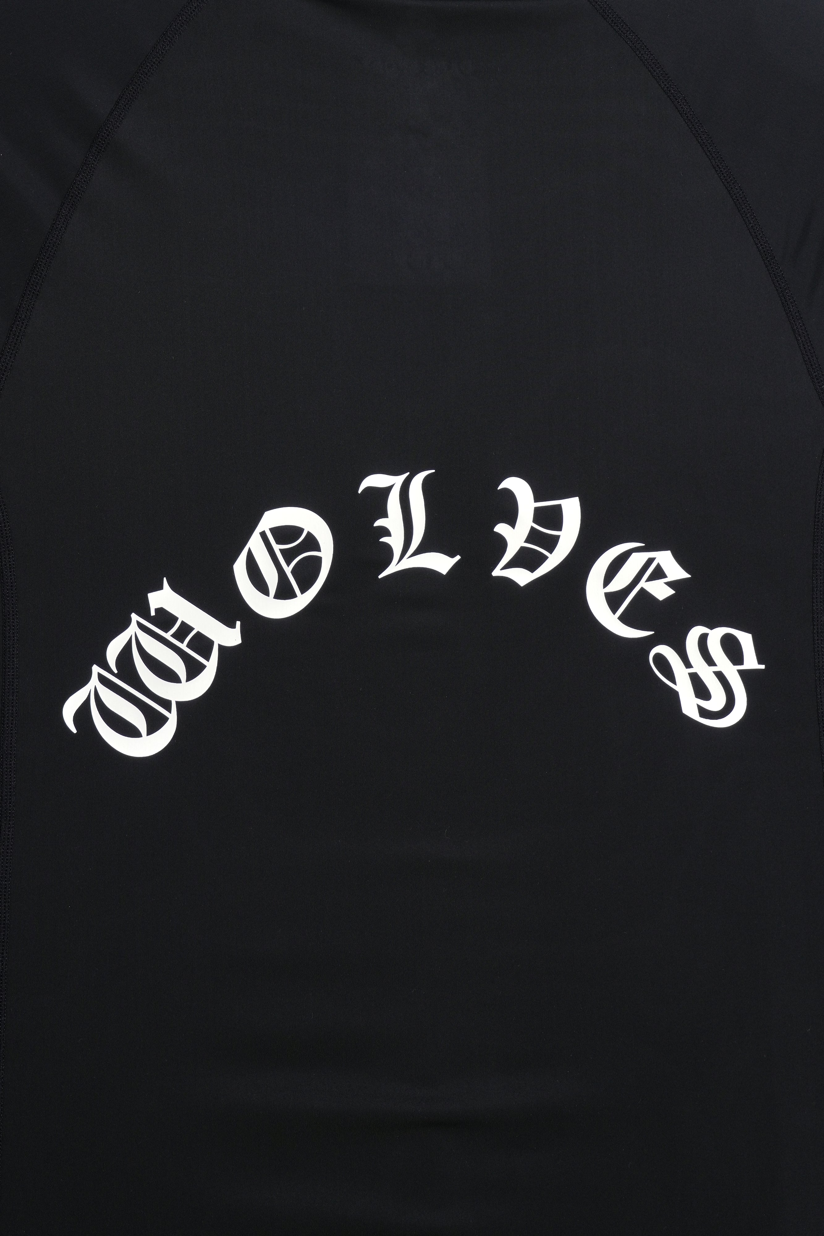 Wolf Chopper Rash Guard in Black