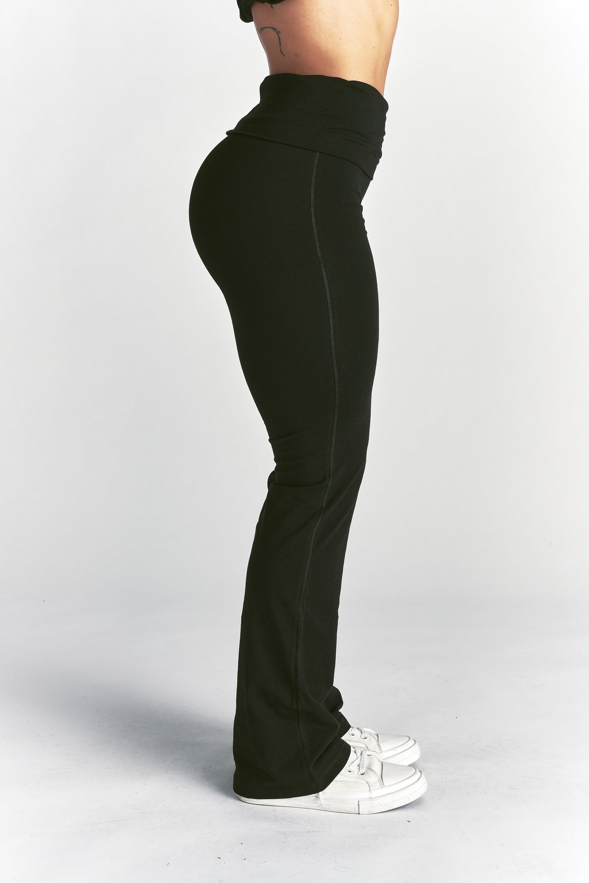 Forever Mark "Romy" Foldover Pants in Black