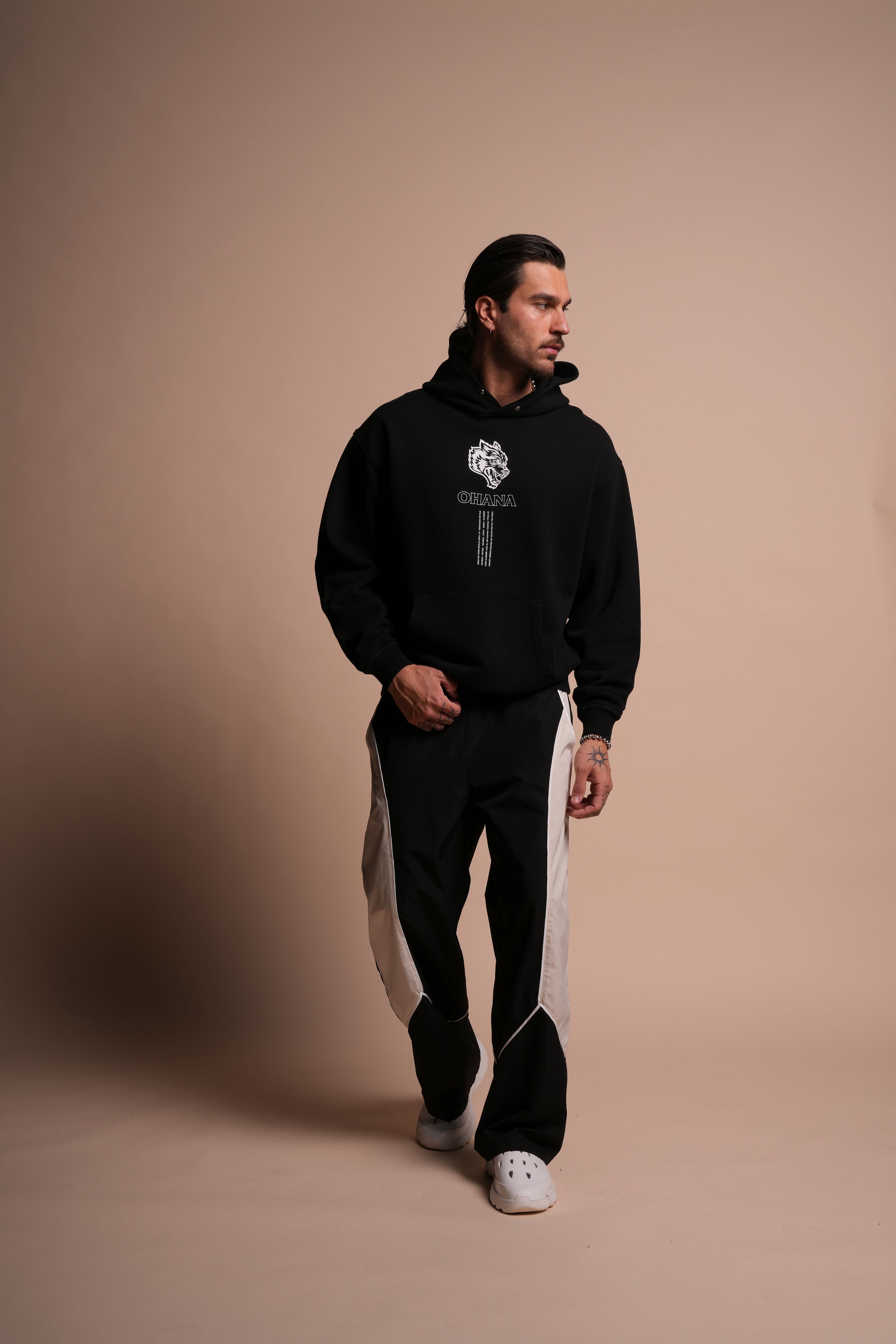 Ohana SSDDNFGU "Pierce" Hoodie in Black