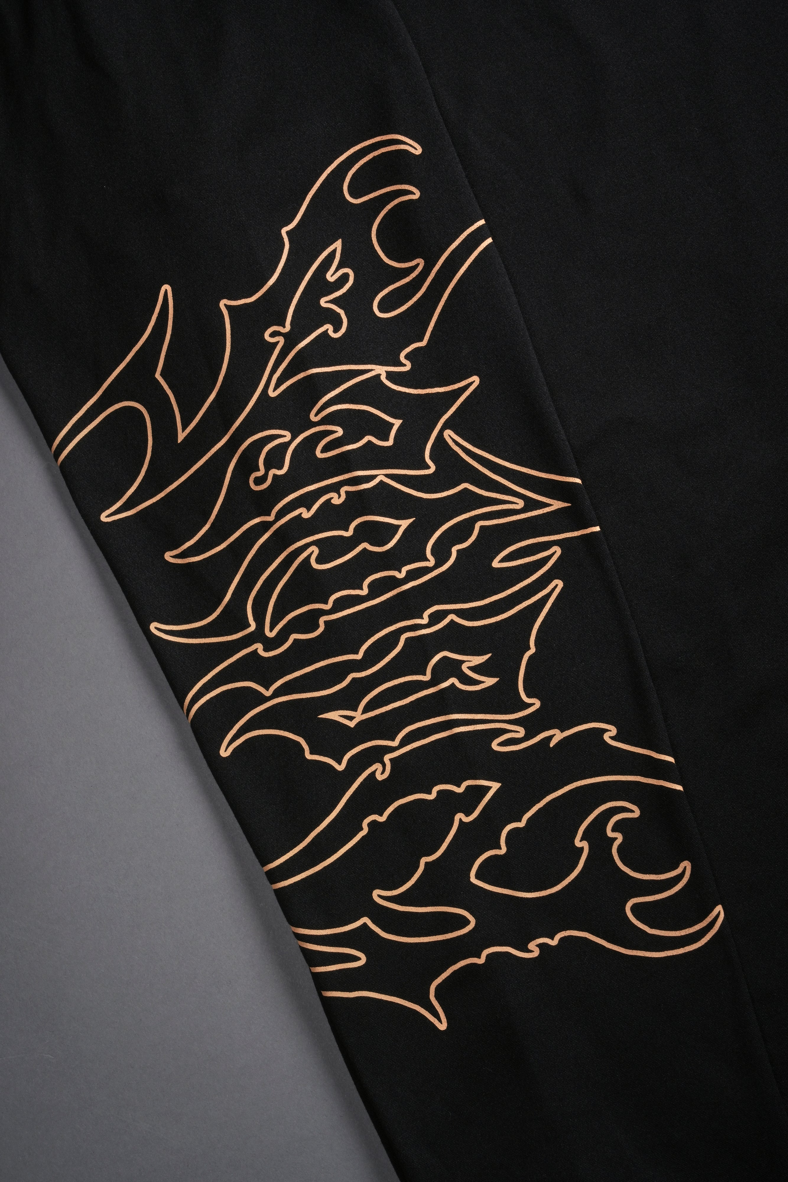 Ohana 2024 "Dry Wolf" Raglan L/S Tee in Black