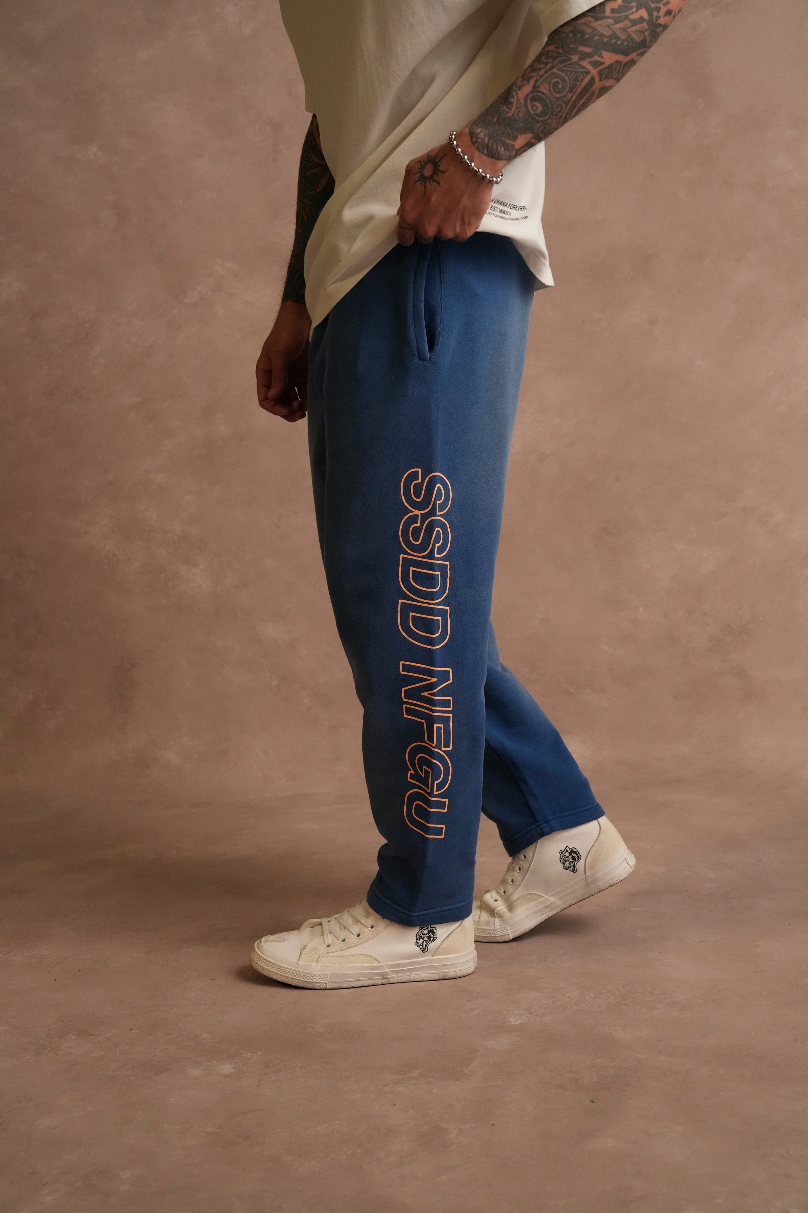 Run Together Kumite V2 Sweat Pants in Darc Cobalt Sun Fade
