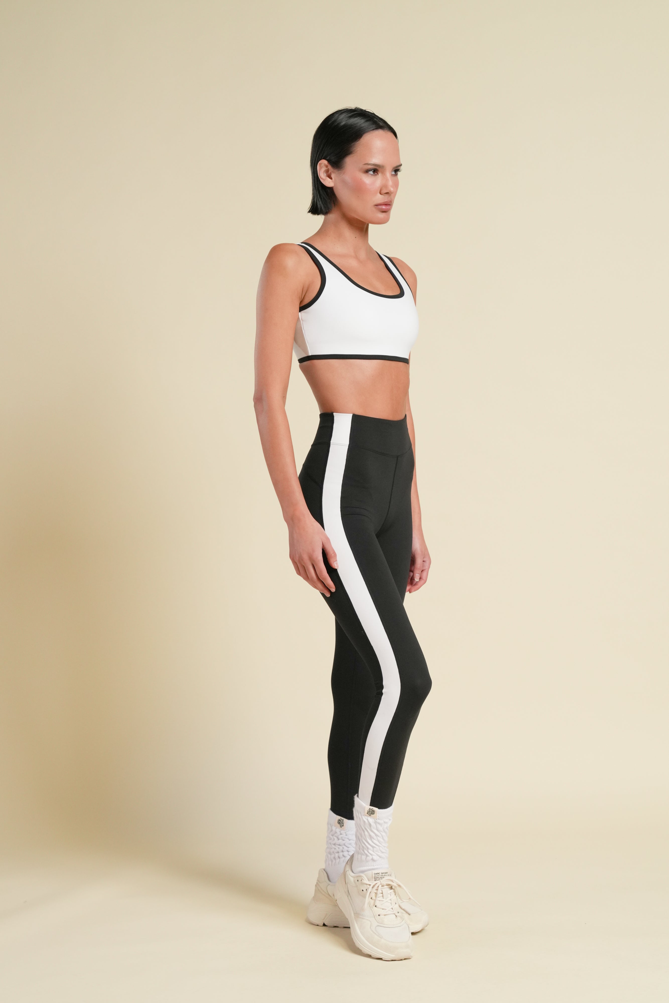 Wolf Contrast "Kate" Energy Bra in White/Black