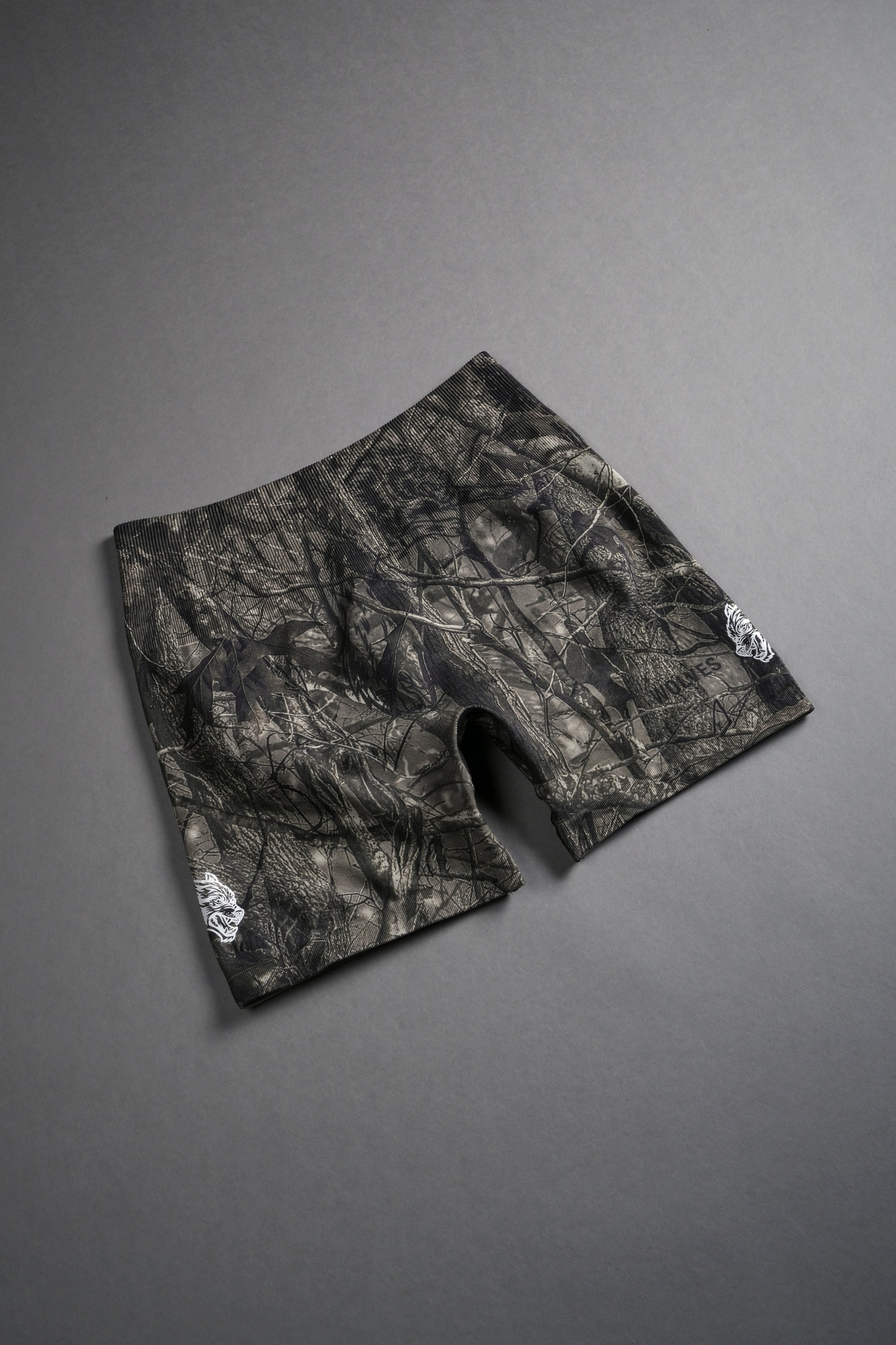 Dual Wolf Seamless Everson "Training" Shorts in Dusk Moss Driftwood Forest Camo