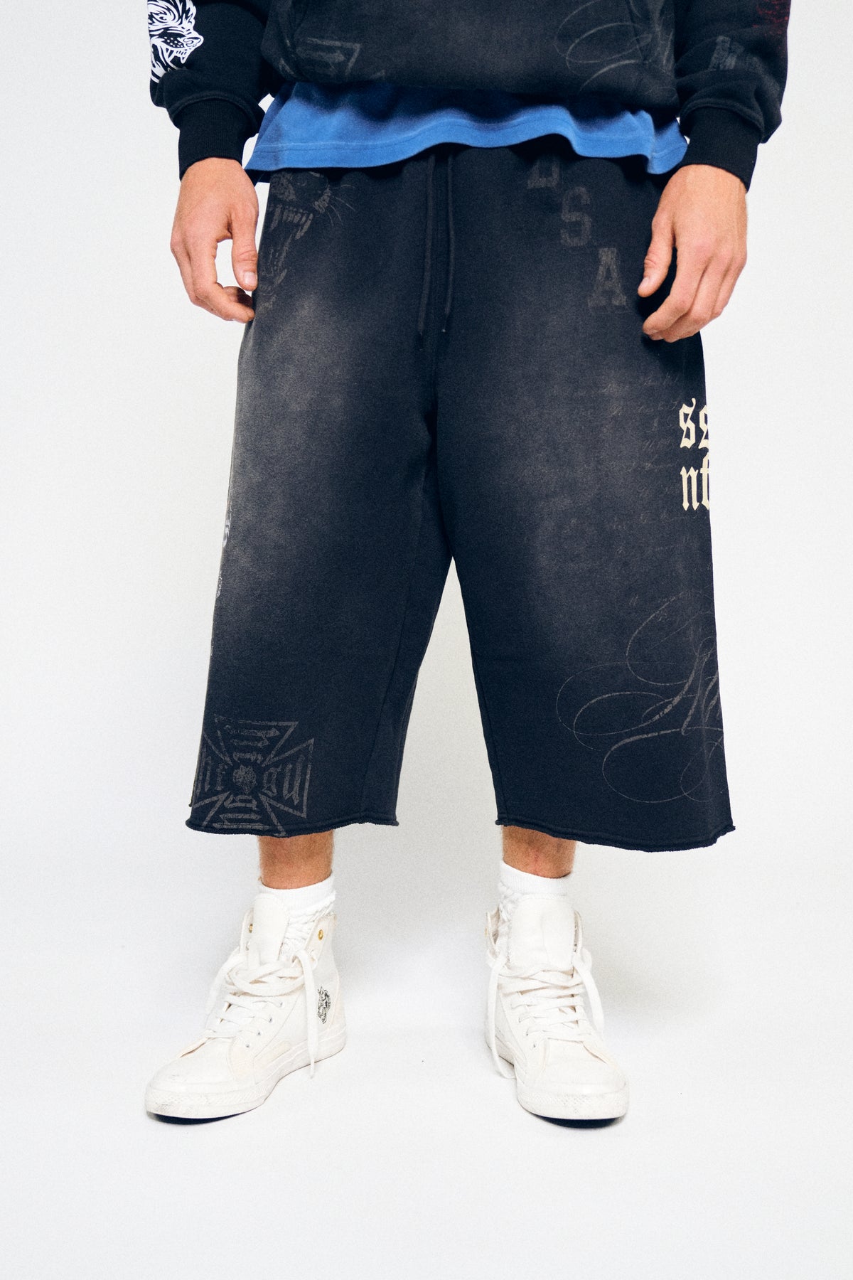IRL Capri Sweat Pants In Black Super Sun Fade
