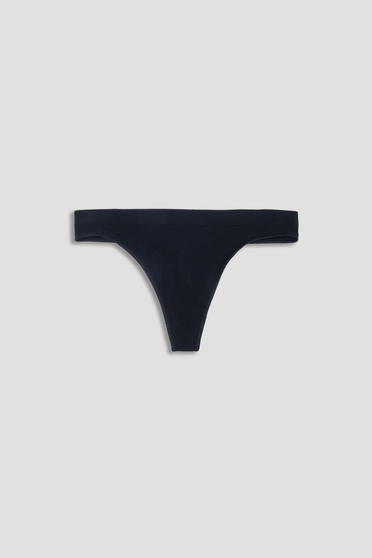 Seamless Thong (3-Pack) in Black/Cherry/Black