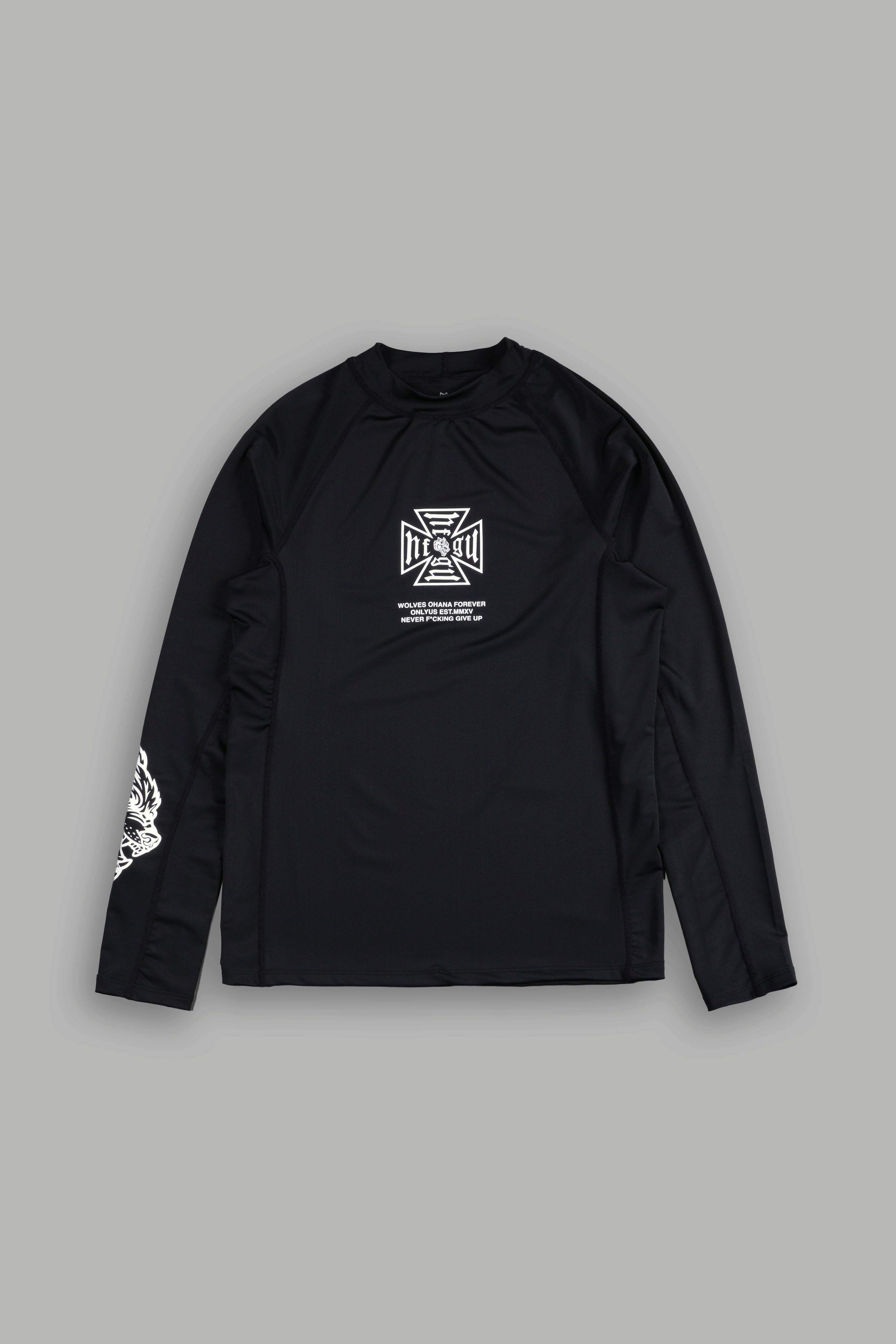 Core Rash Guard in Black