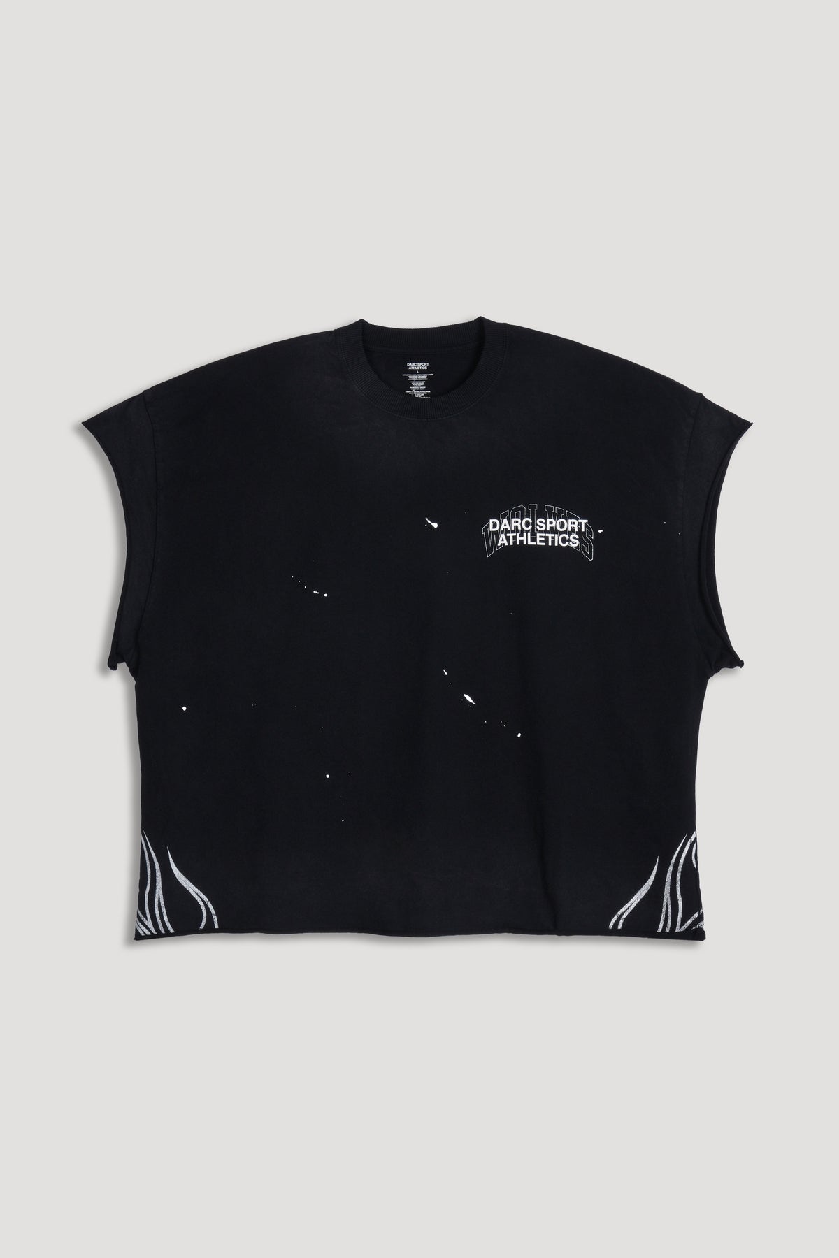 Hot Rod Grunge Cut-Off Mid Length Raw Hem Tee in Black Drift Wash