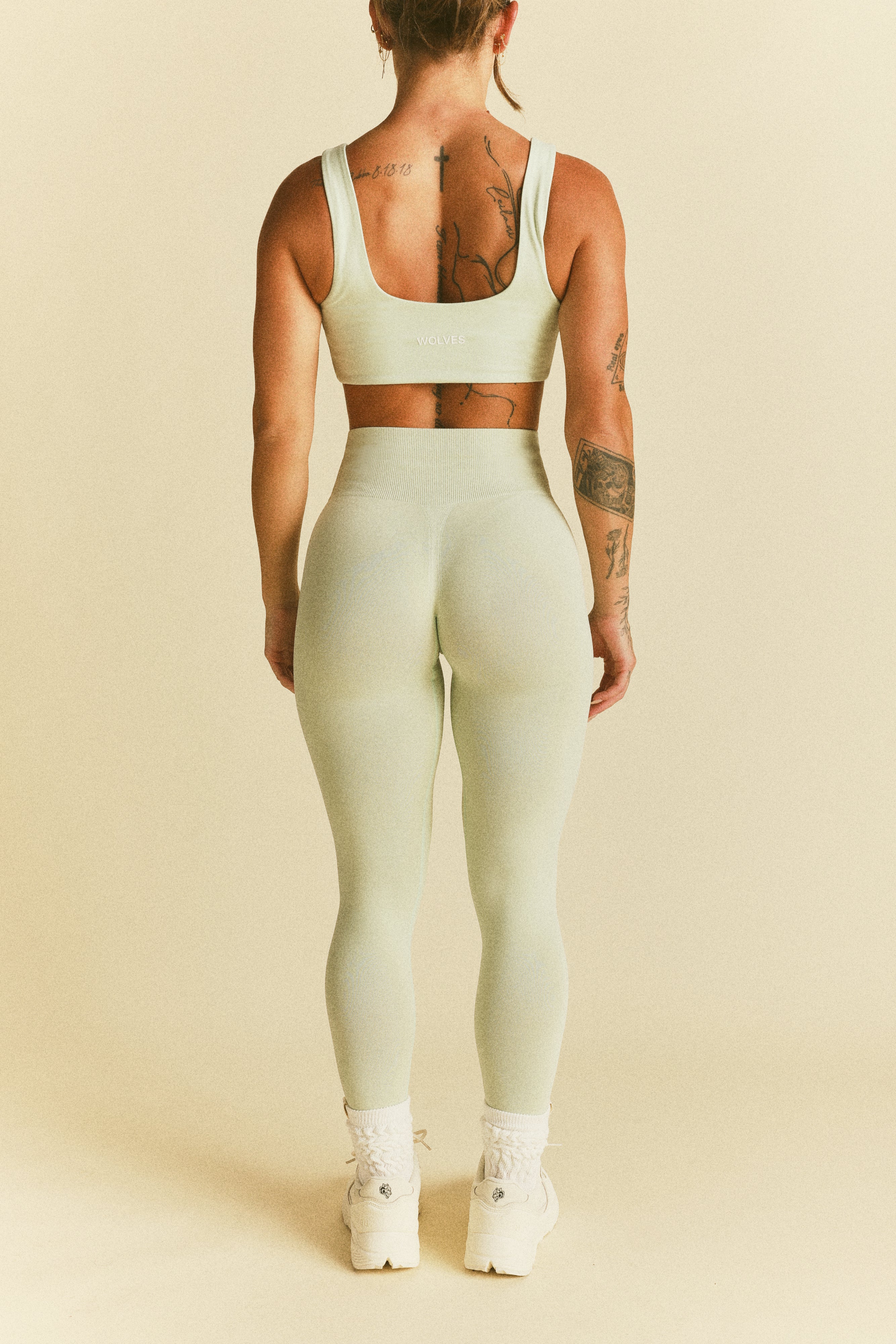 Forever Mark "Skylar" Soft Seamless Leggings in Honeydew