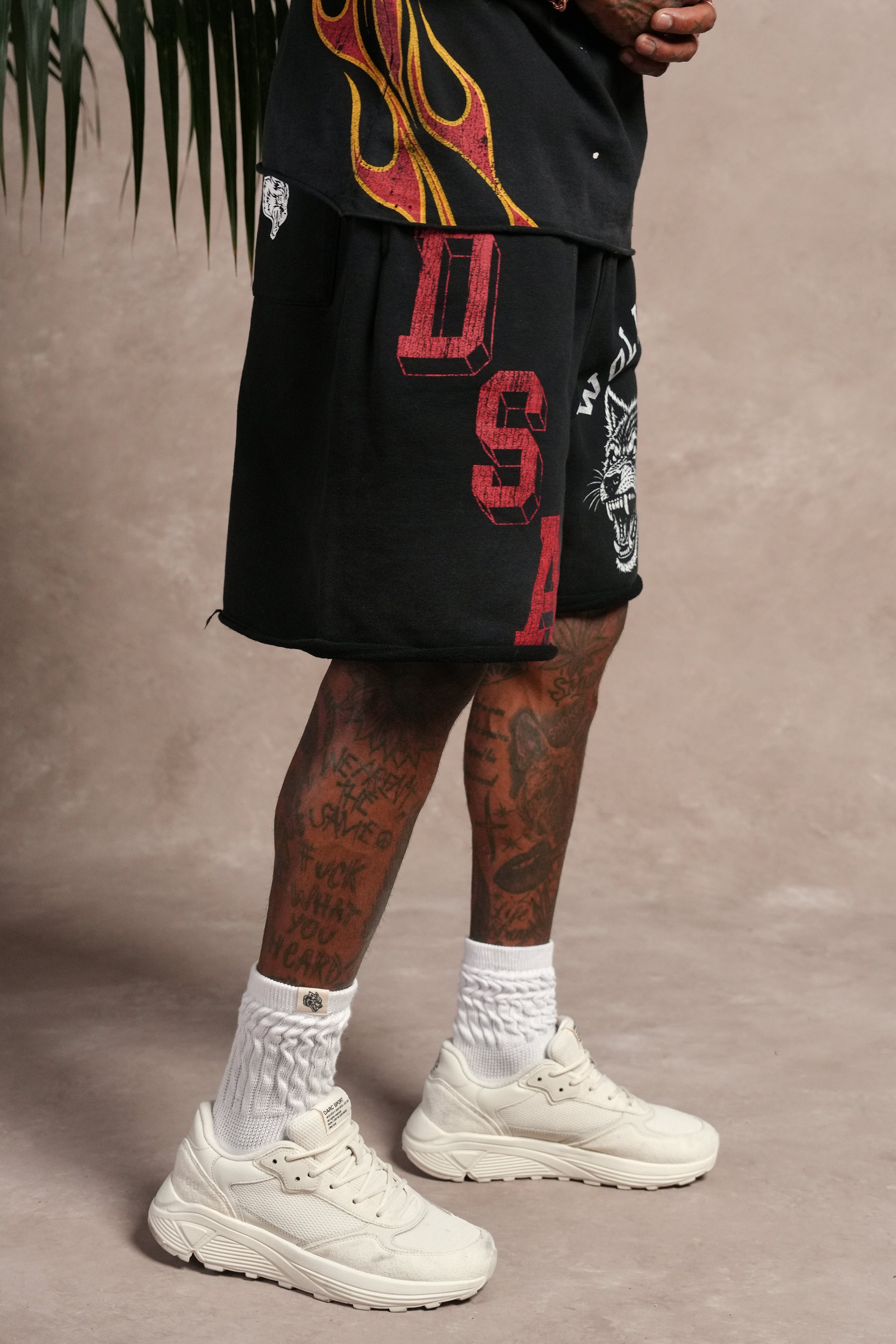 Wolves Athletics Grunge Brock Sweat Short in Black Drift Wash