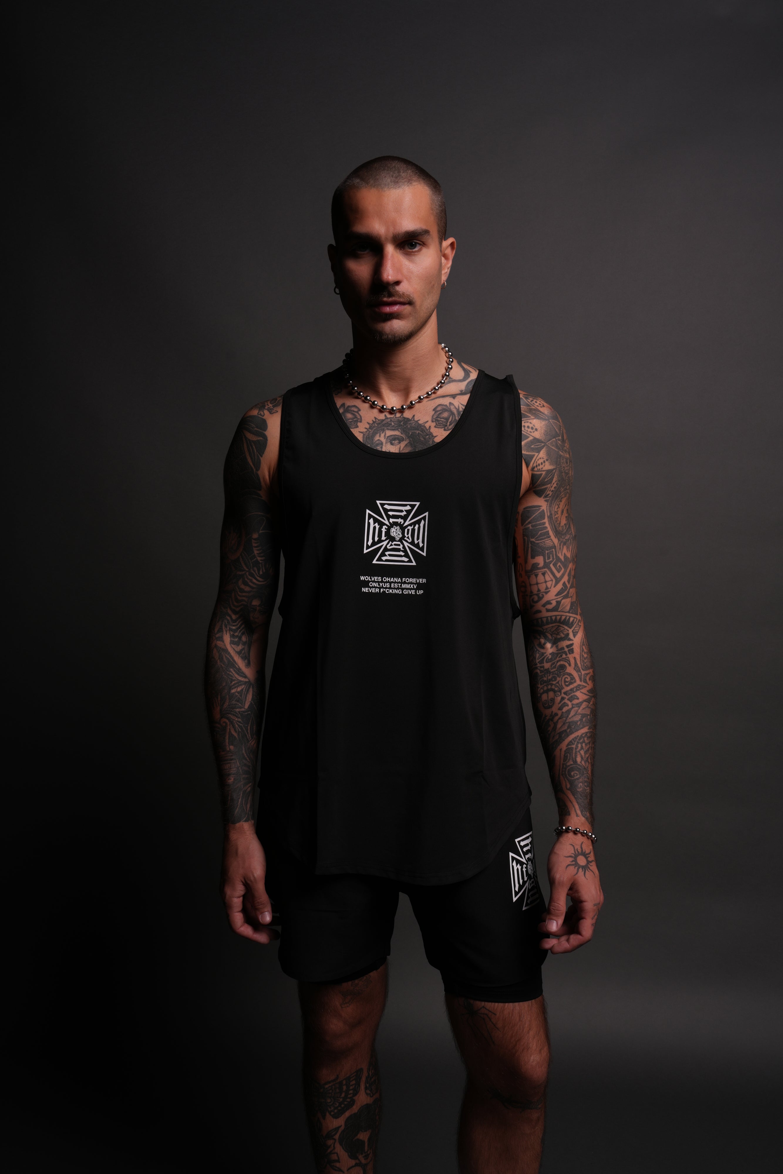 Core "Dry Wolf" (Drop) Tank in Black