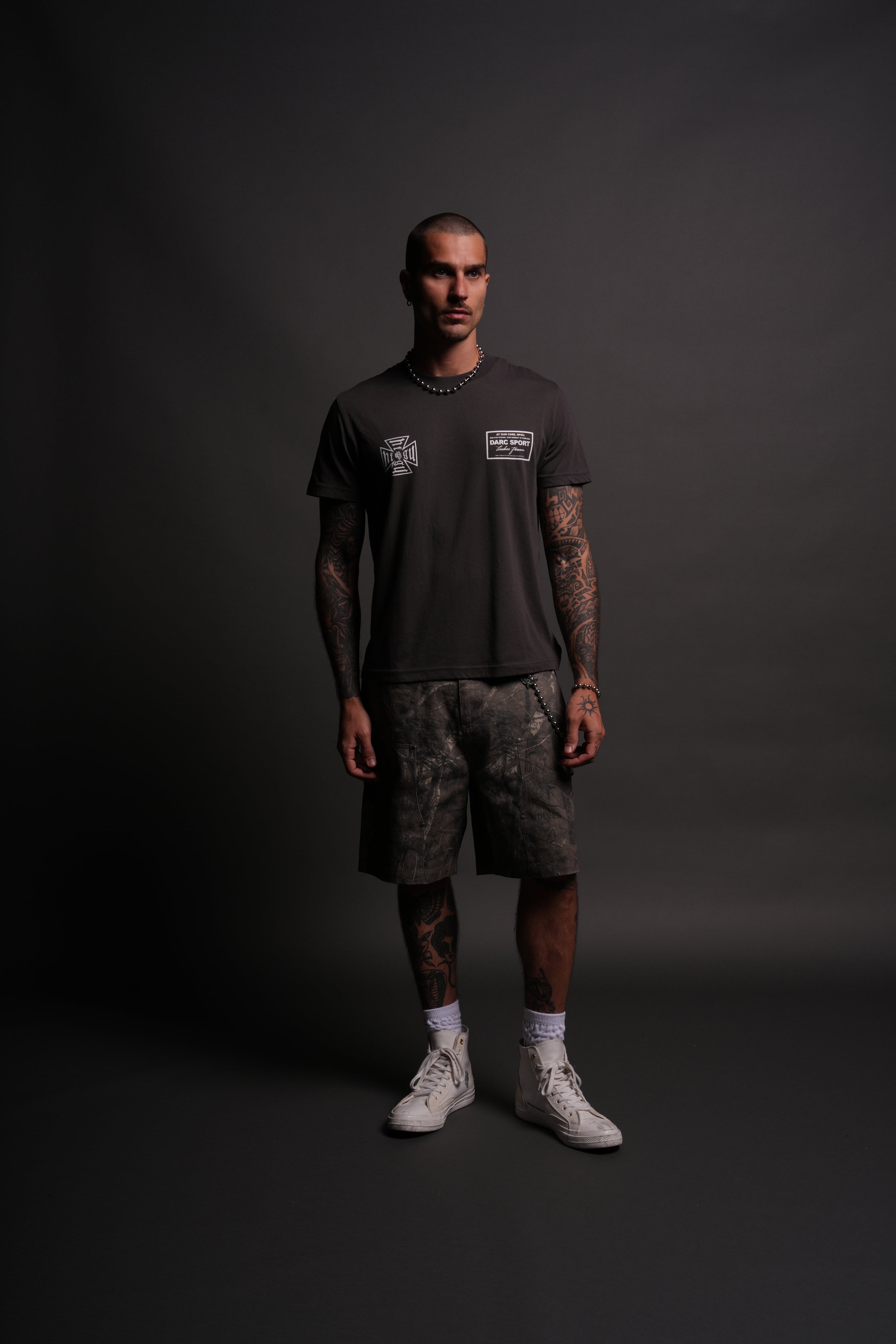 Darc Core J. Dean Tee in Wolf Gray