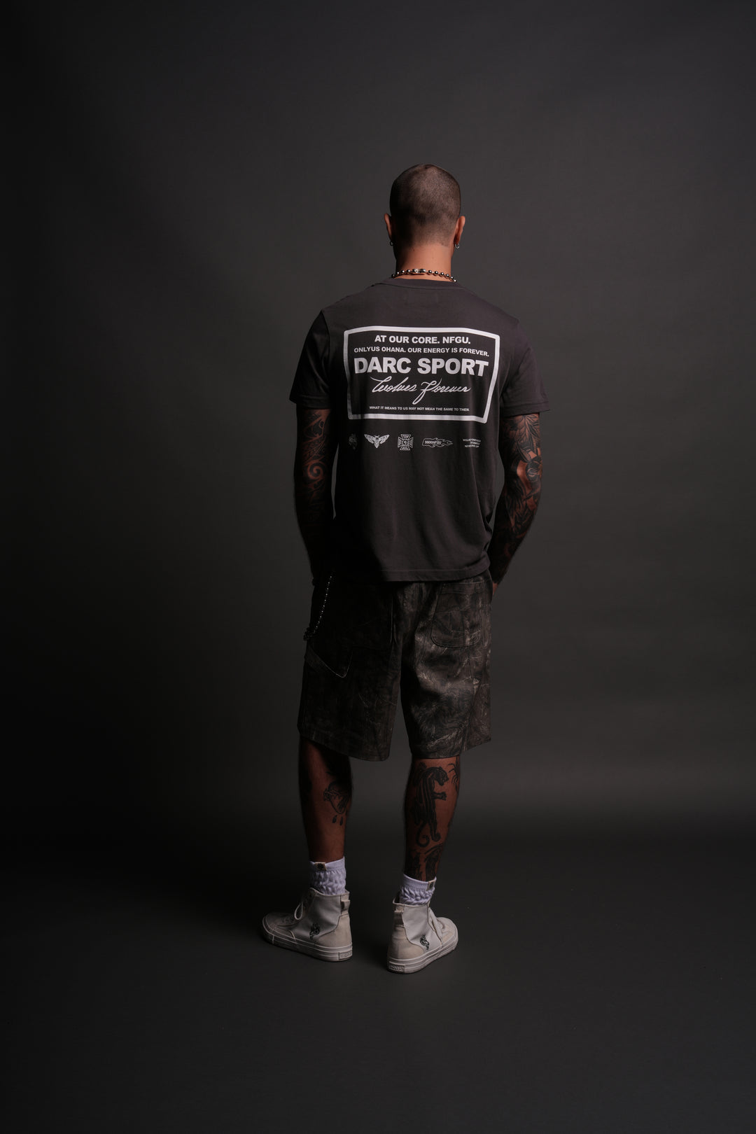Darc Core J. Dean Tee in Wolf Gray