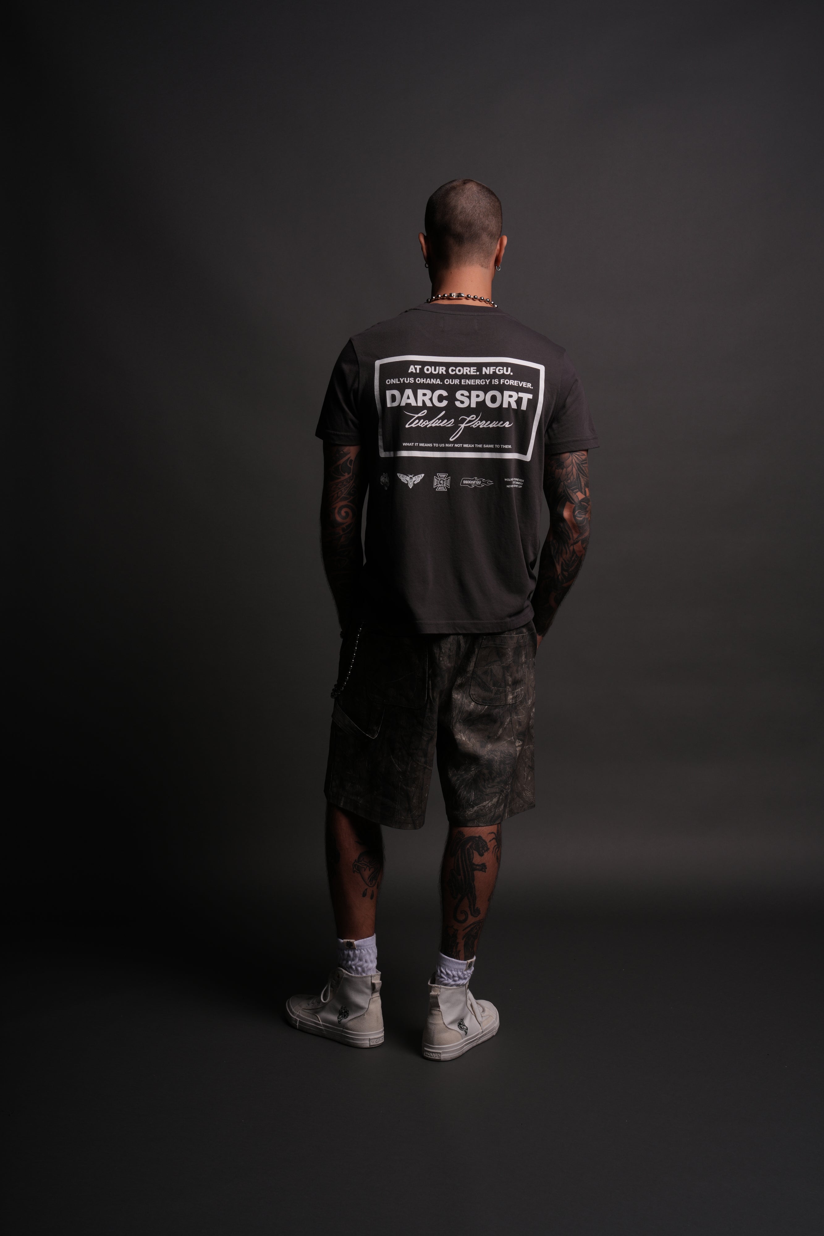 Darc Core J. Dean Tee in Wolf Gray