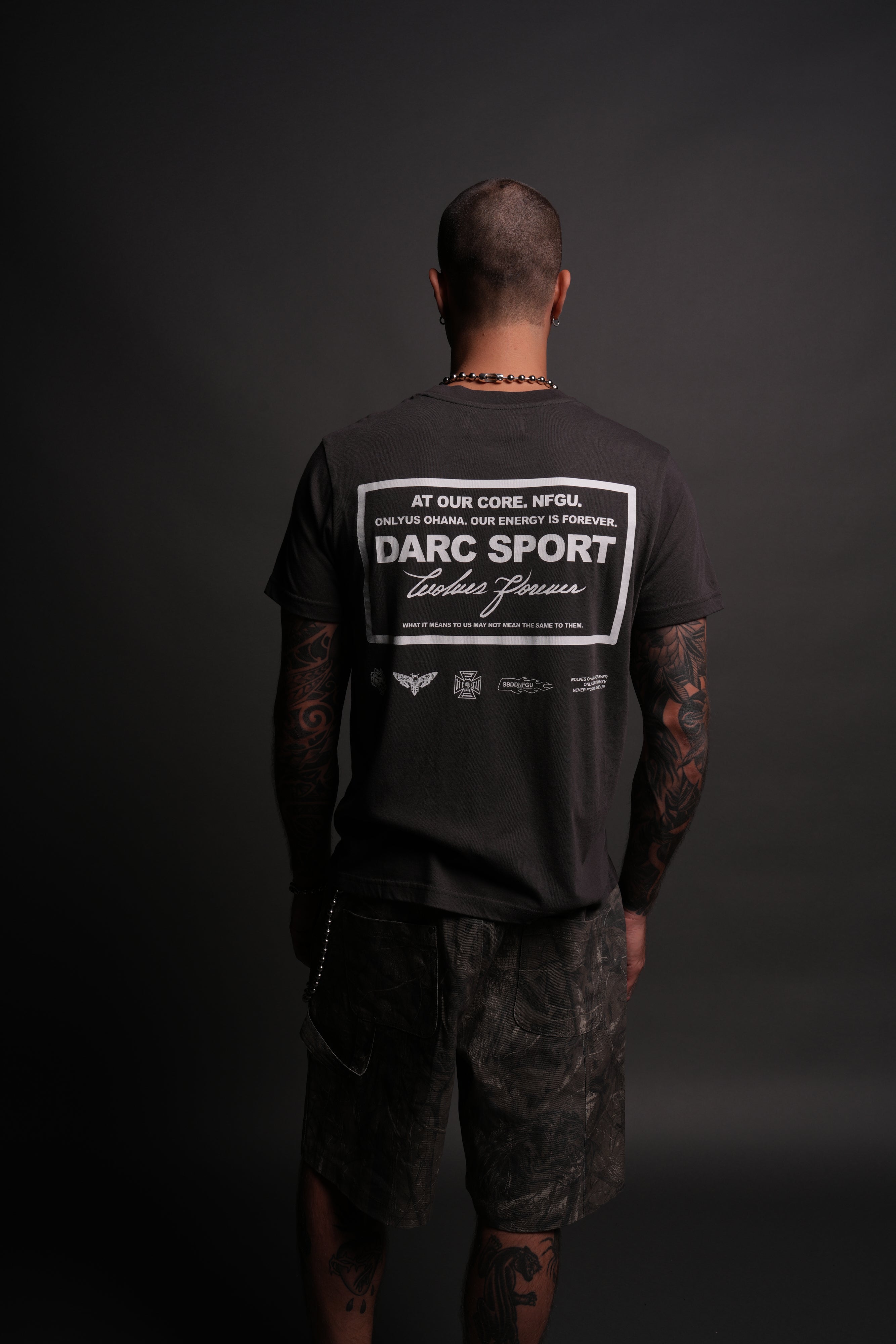 Darc Core J. Dean Tee in Wolf Gray