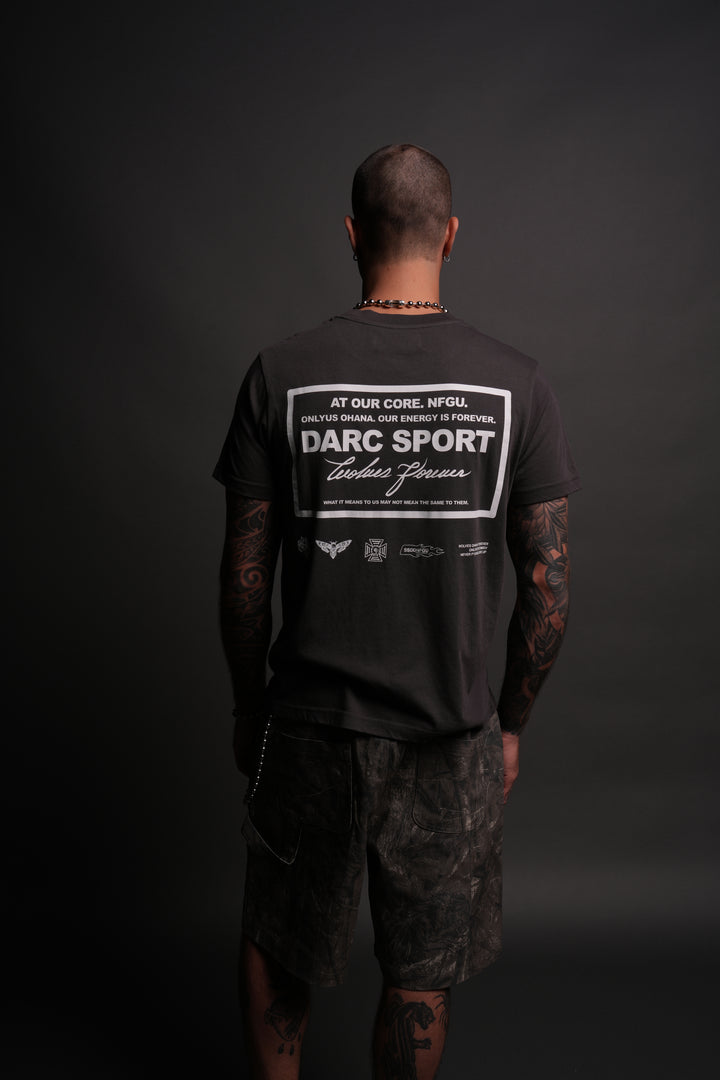 Darc Core J. Dean Tee in Wolf Gray
