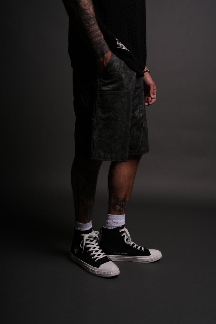 Wolf Chopper Oversized Clark Utility Shorts in Darc Driftwood Forest Camo