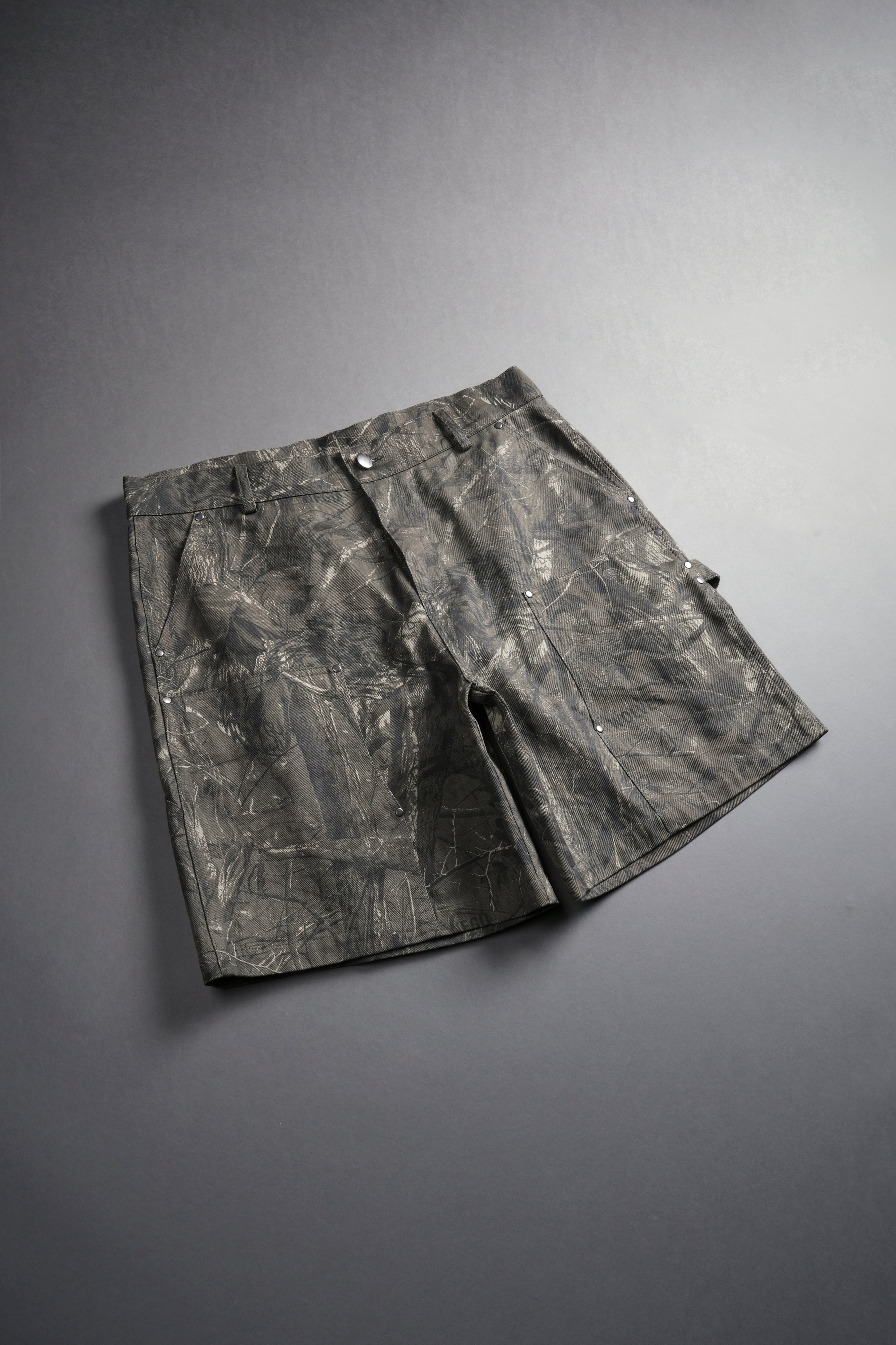 Wolf Chopper Oversized Clark Utility Shorts in Dusk Moss Driftwood Forest Camo