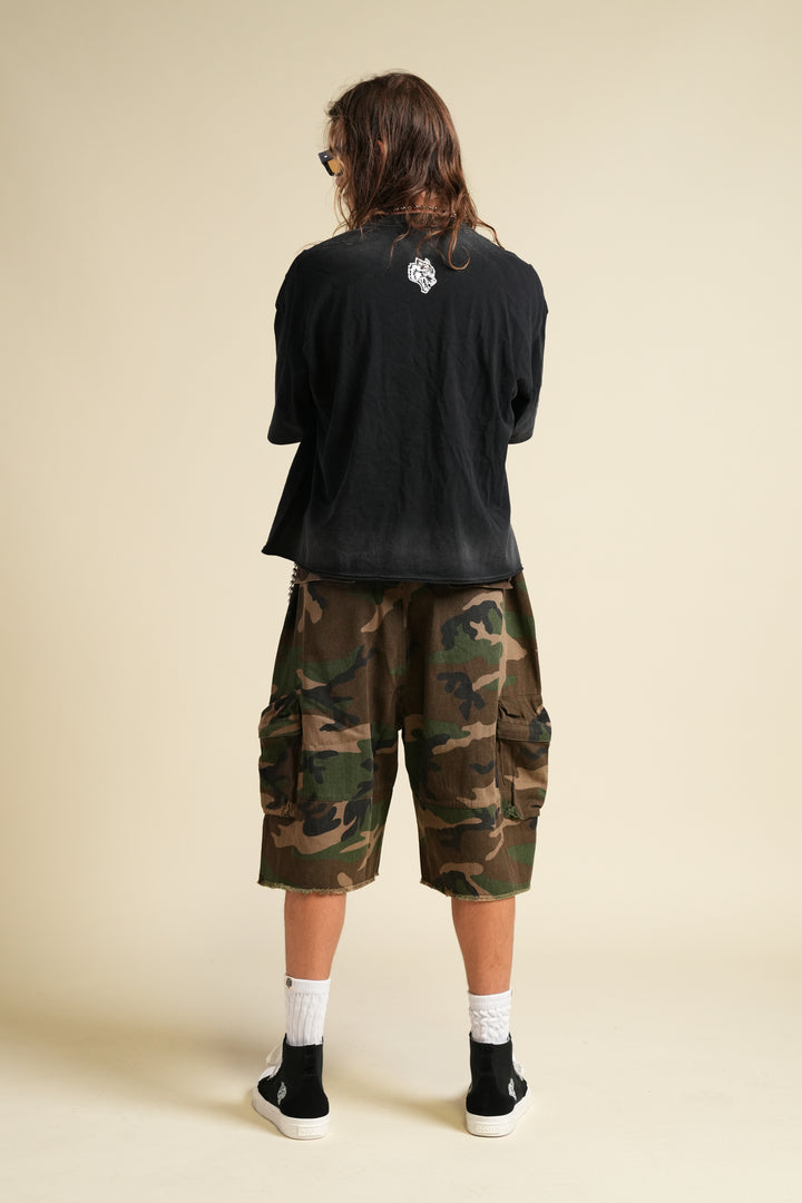 Ohana Wolves Club Grunge Raw Hem Mid Length Tee in Black Drift Wash