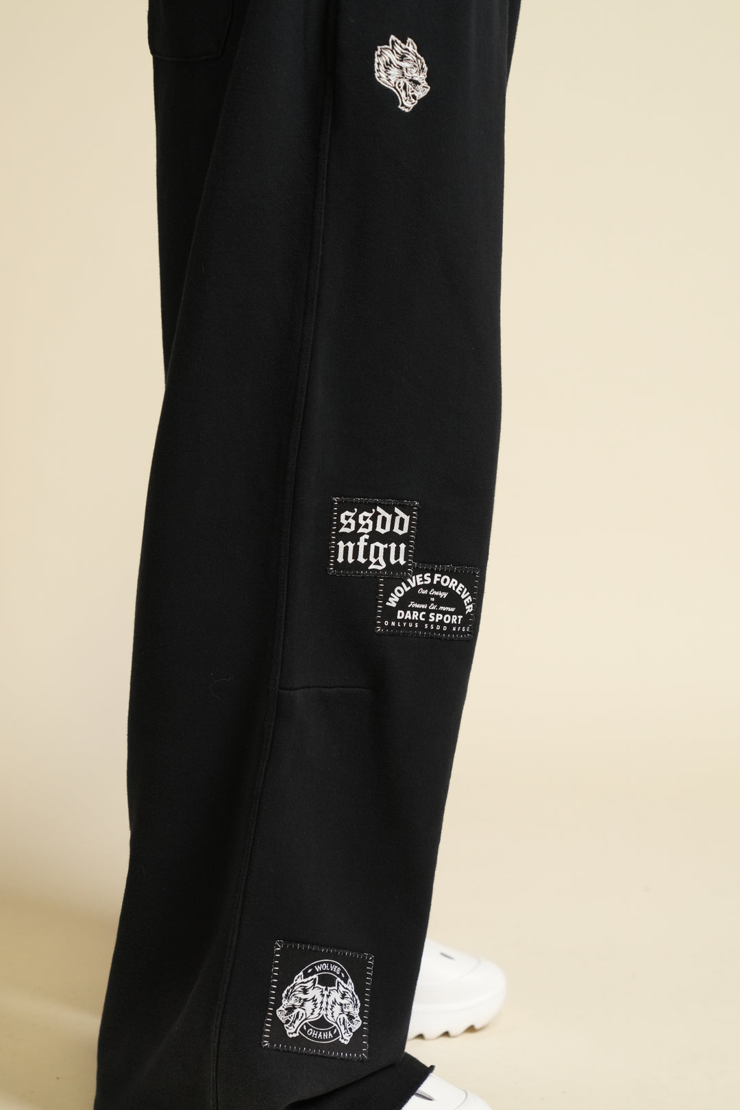Chopper Patch Moaty Sweat Pants in Black Drift Wash