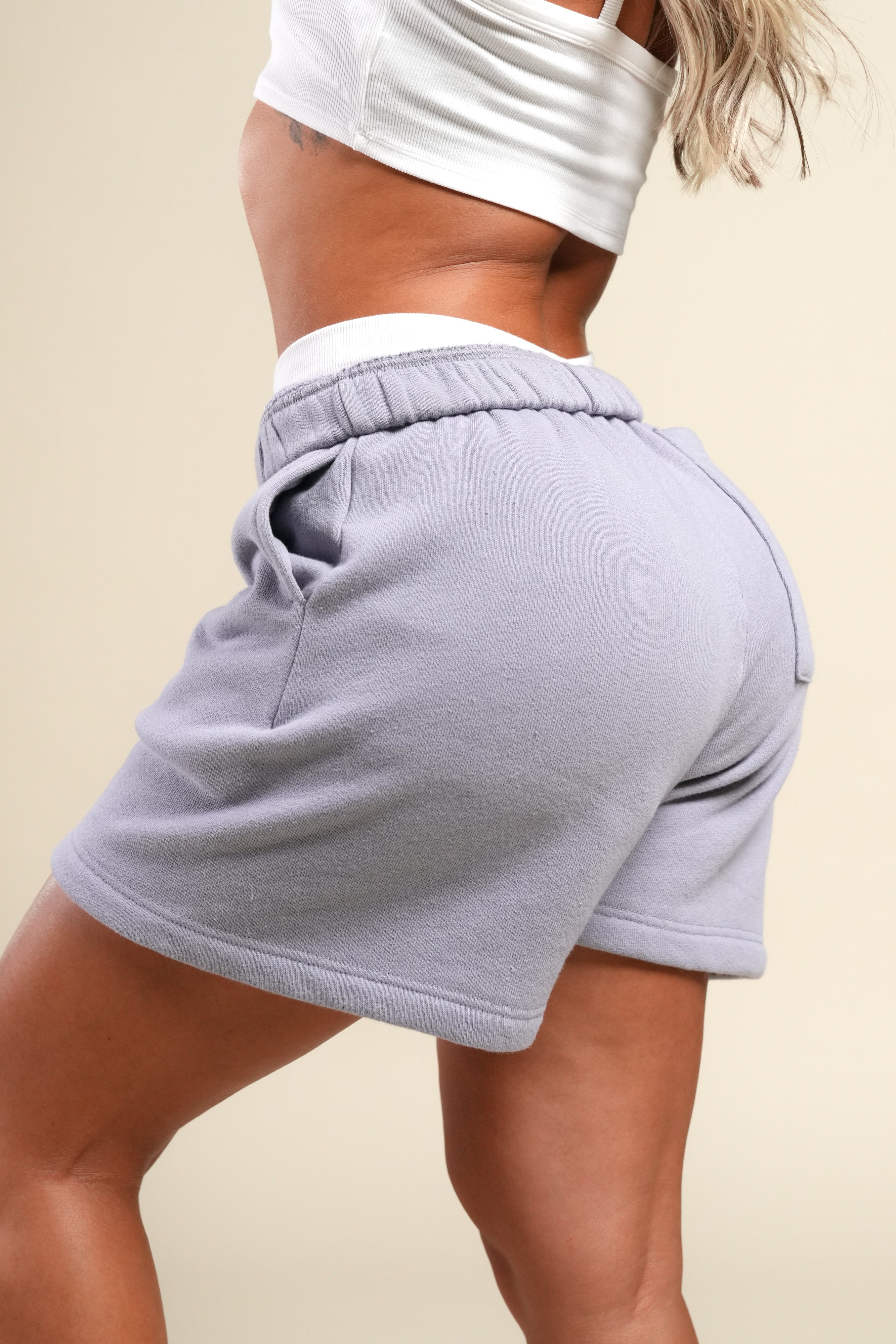 She Premium Oversized Sweat Shorts in Sport Gray