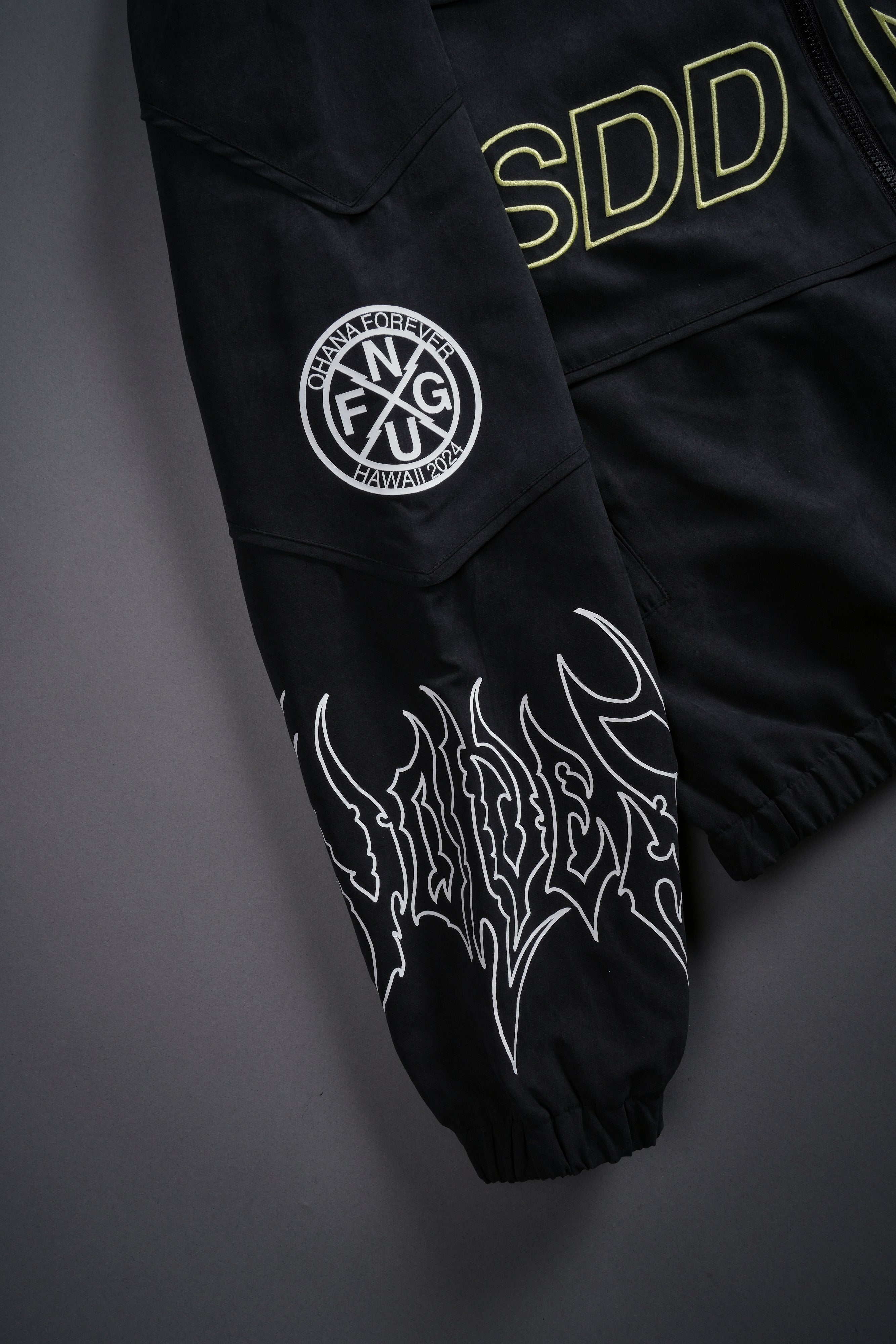 No Limit Darby Track Jacket in Black