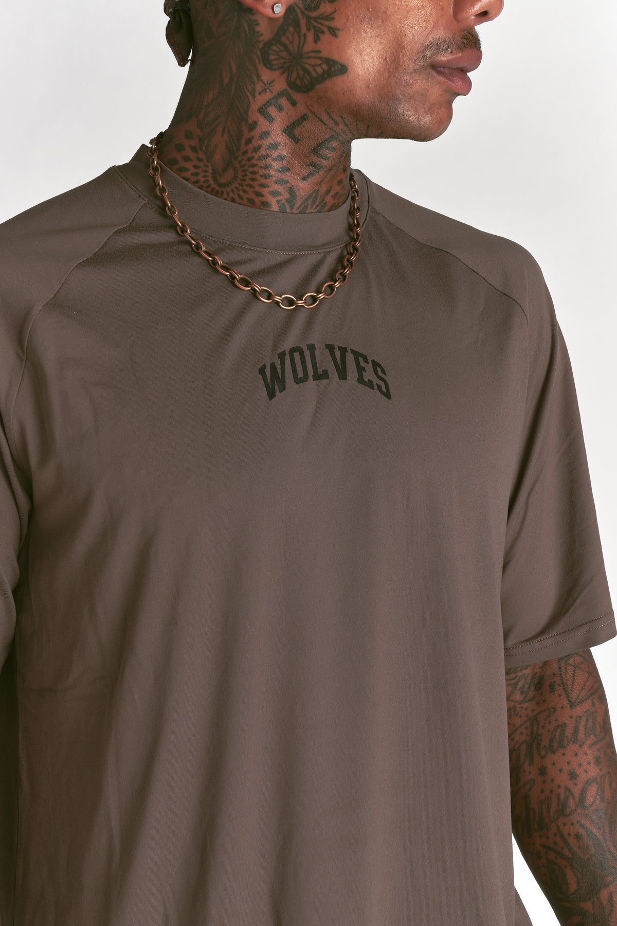 Loyalty Forever "Dry Wolf" Raglan SS Tee in Mojave Brown