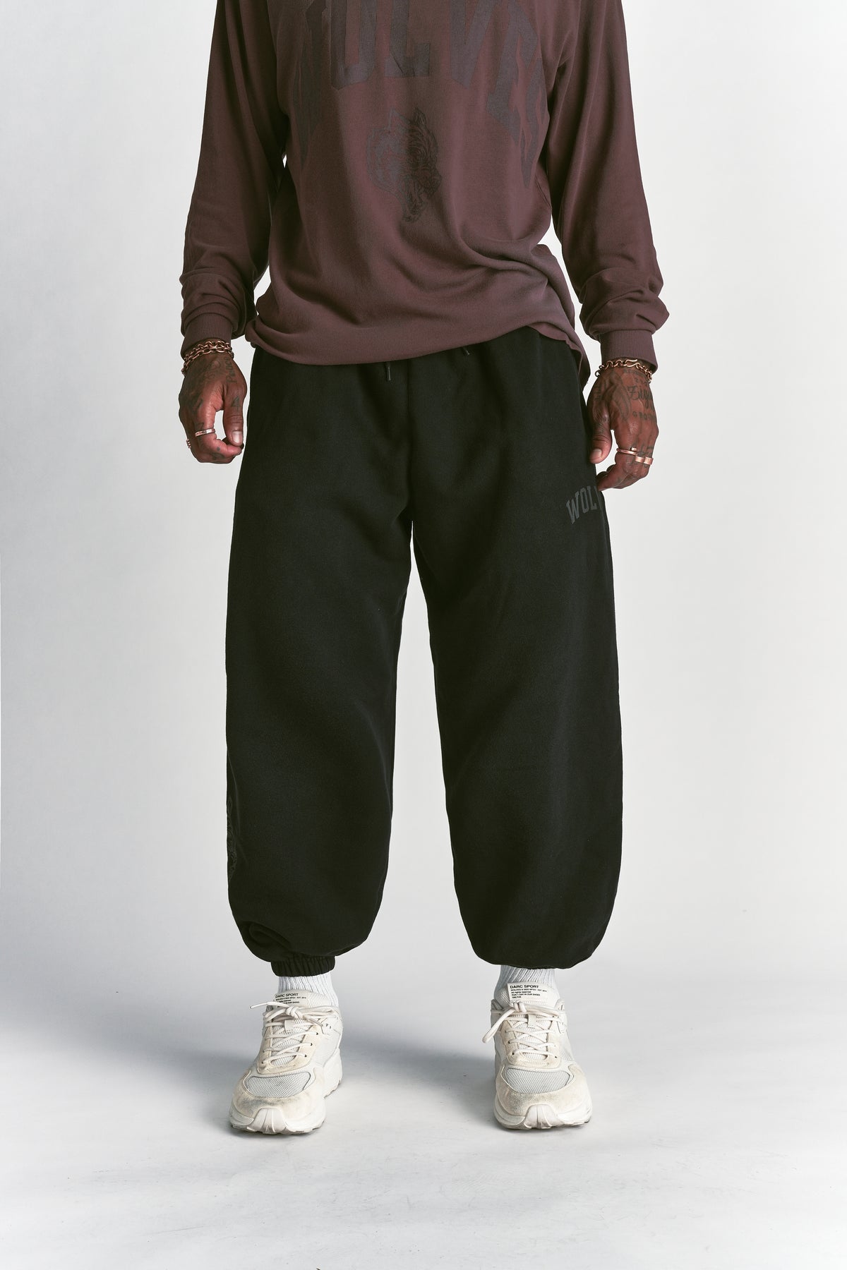 Big Wolf Loyalty  Lounger Sweat Pants in Black Sunfade/Black