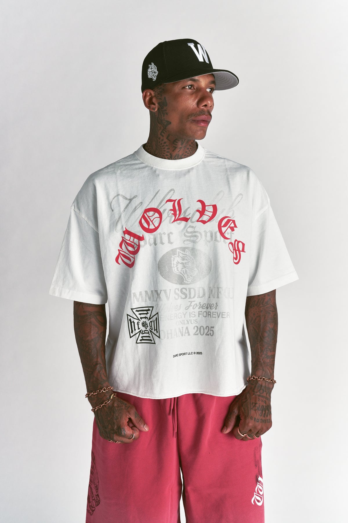 Ohana Wolves Club Grunge Raw Hem Mid Length Tee in Cream