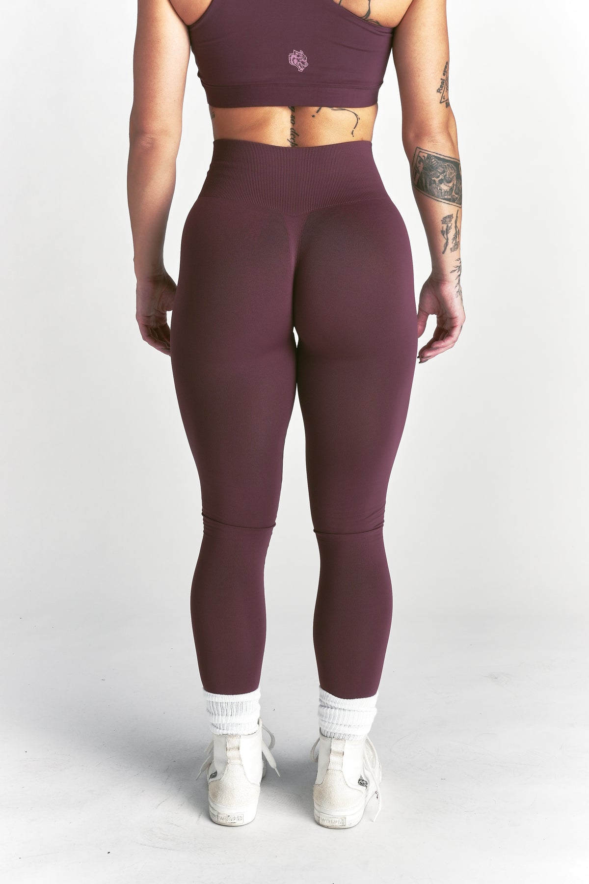 Wolf "Skylar" Soft Seamless Leggings in Fig