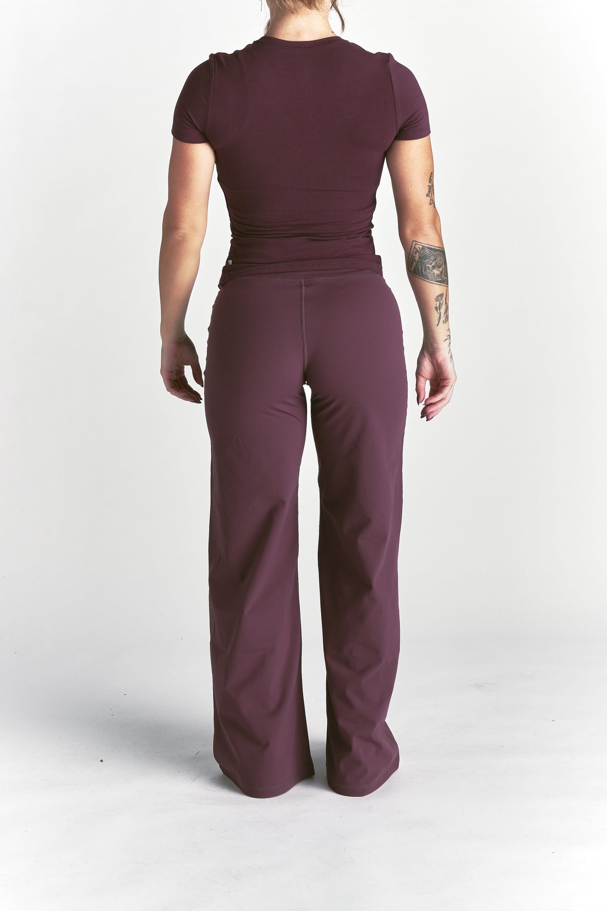 Wolf Wide Leg Energy Pants in Fig