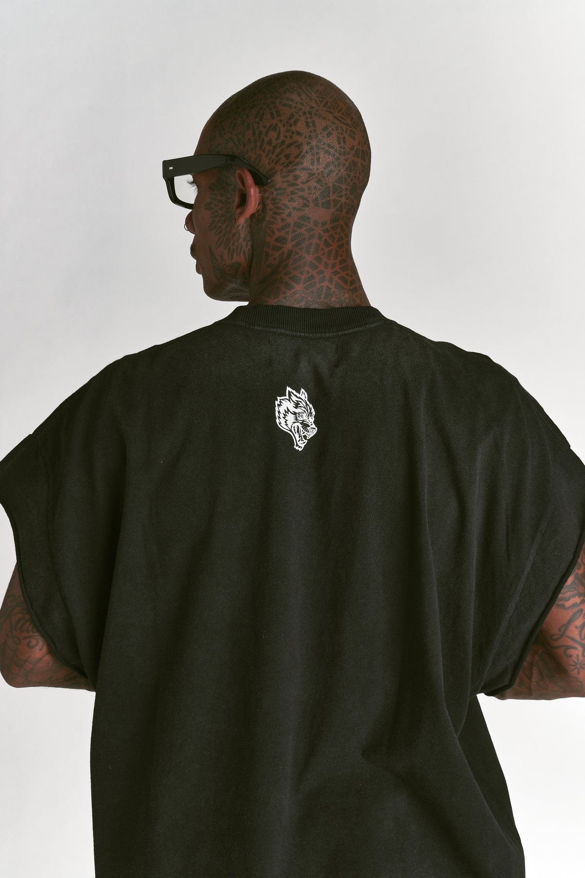 Since Day One "Grunge" Cut Off Tee in Black Drift Wash
