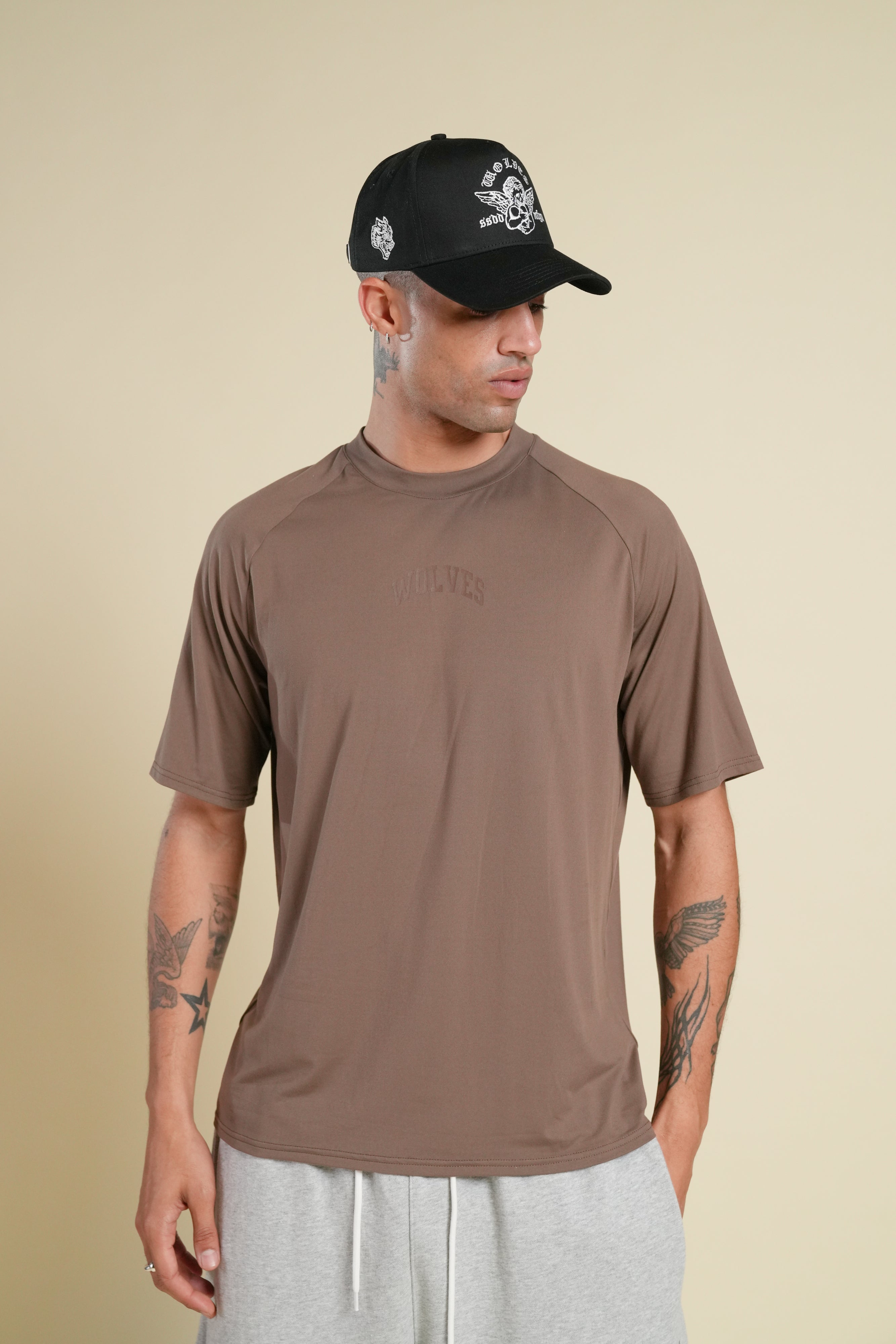 Loyalty Forever "Dry Wolf" Raglan SS Tee