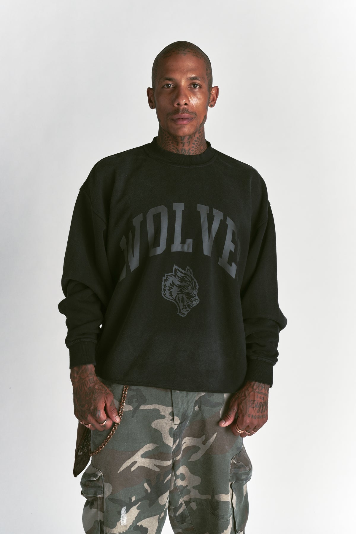 Loyalty London Crewneck in Black Sun Fade/Black